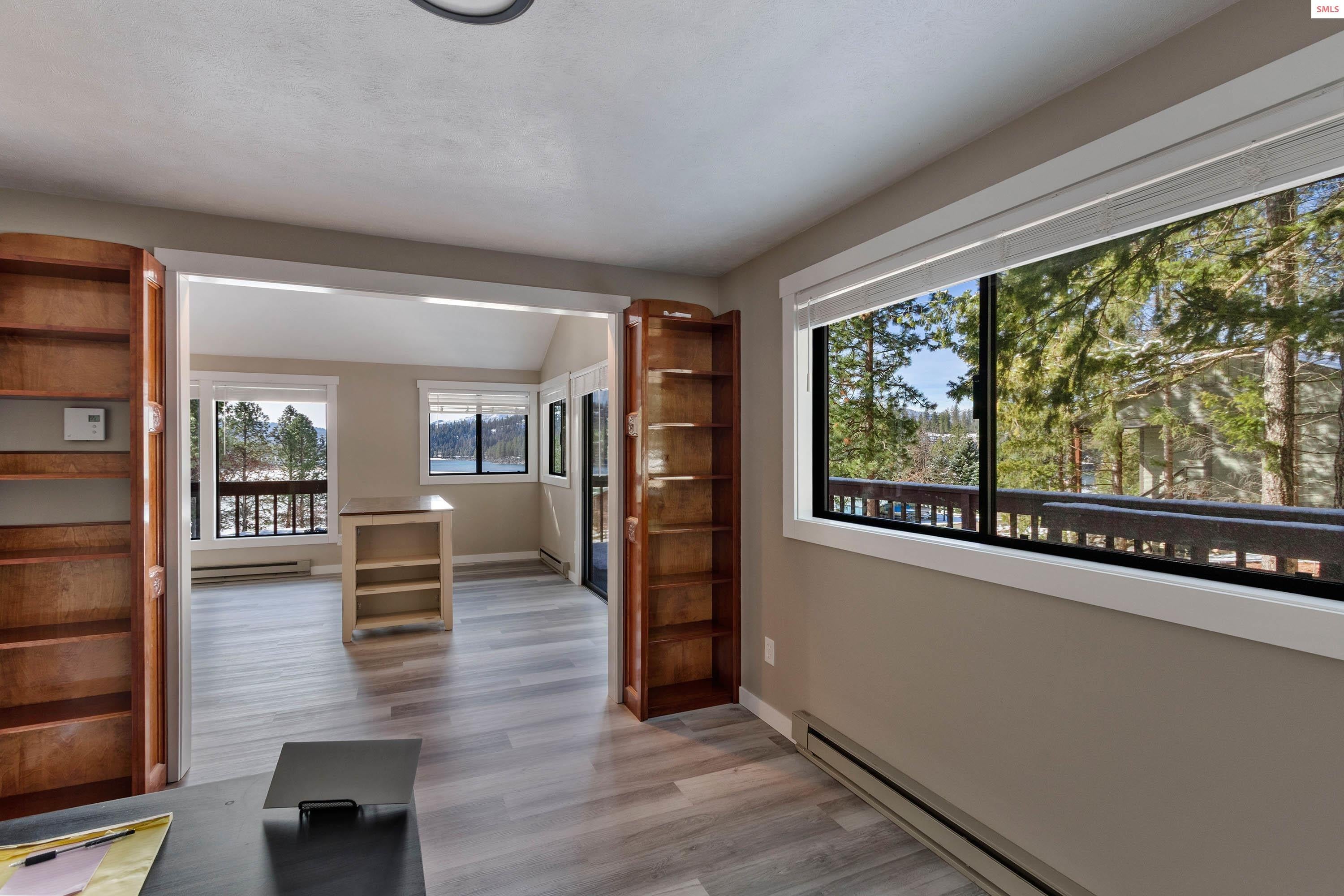 Sagle, Idaho, 83860, United States, 4 Bedrooms Bedrooms, ,2 BathroomsBathrooms,Residential,For Sale,2022483