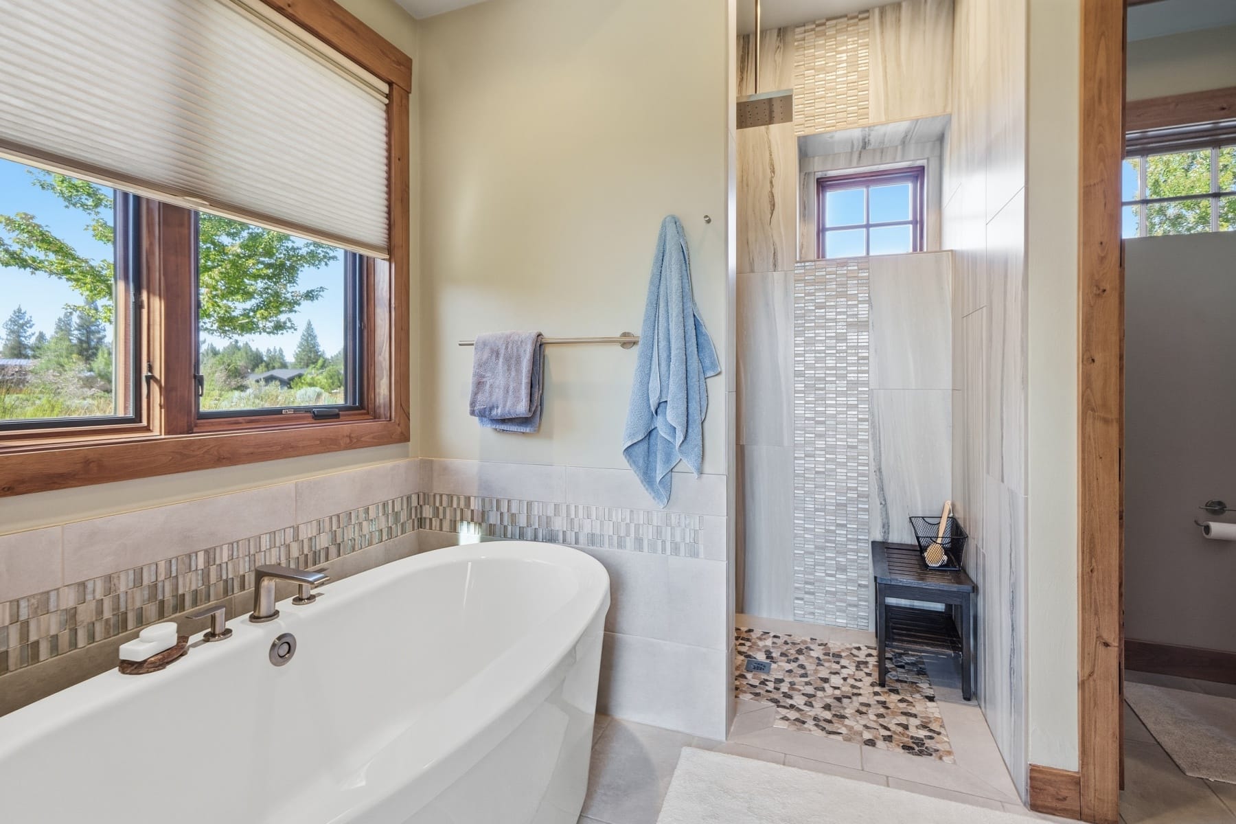  19361 Roswell Drive Bend, OR 97702 - 物件實景