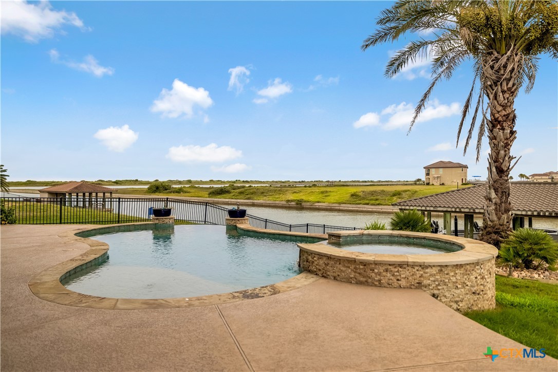 Port O'Connor, Texas, 77979, United States, 5 Bedrooms Bedrooms, ,3 BathroomsBathrooms,Residential,For Sale,1925568