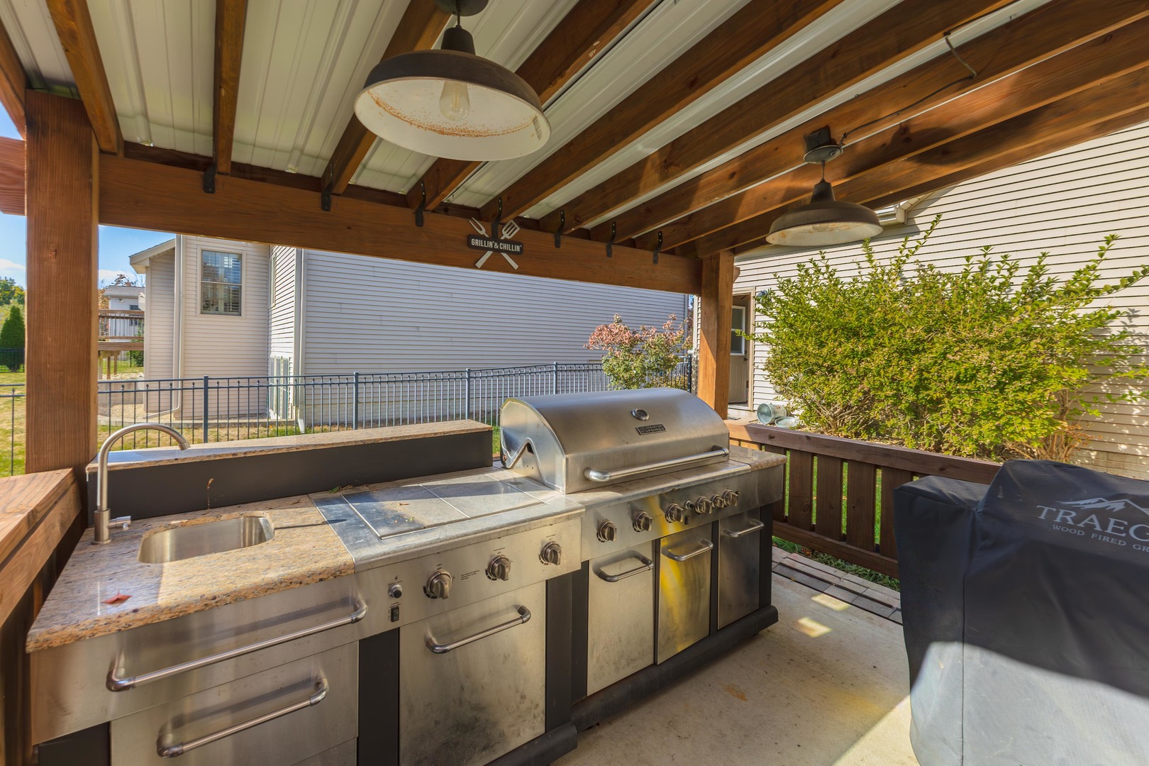 Bloomington, Illinois, 61704, United States, 4 Bedrooms Bedrooms, ,4 BathroomsBathrooms,Residential,For Sale,1996227