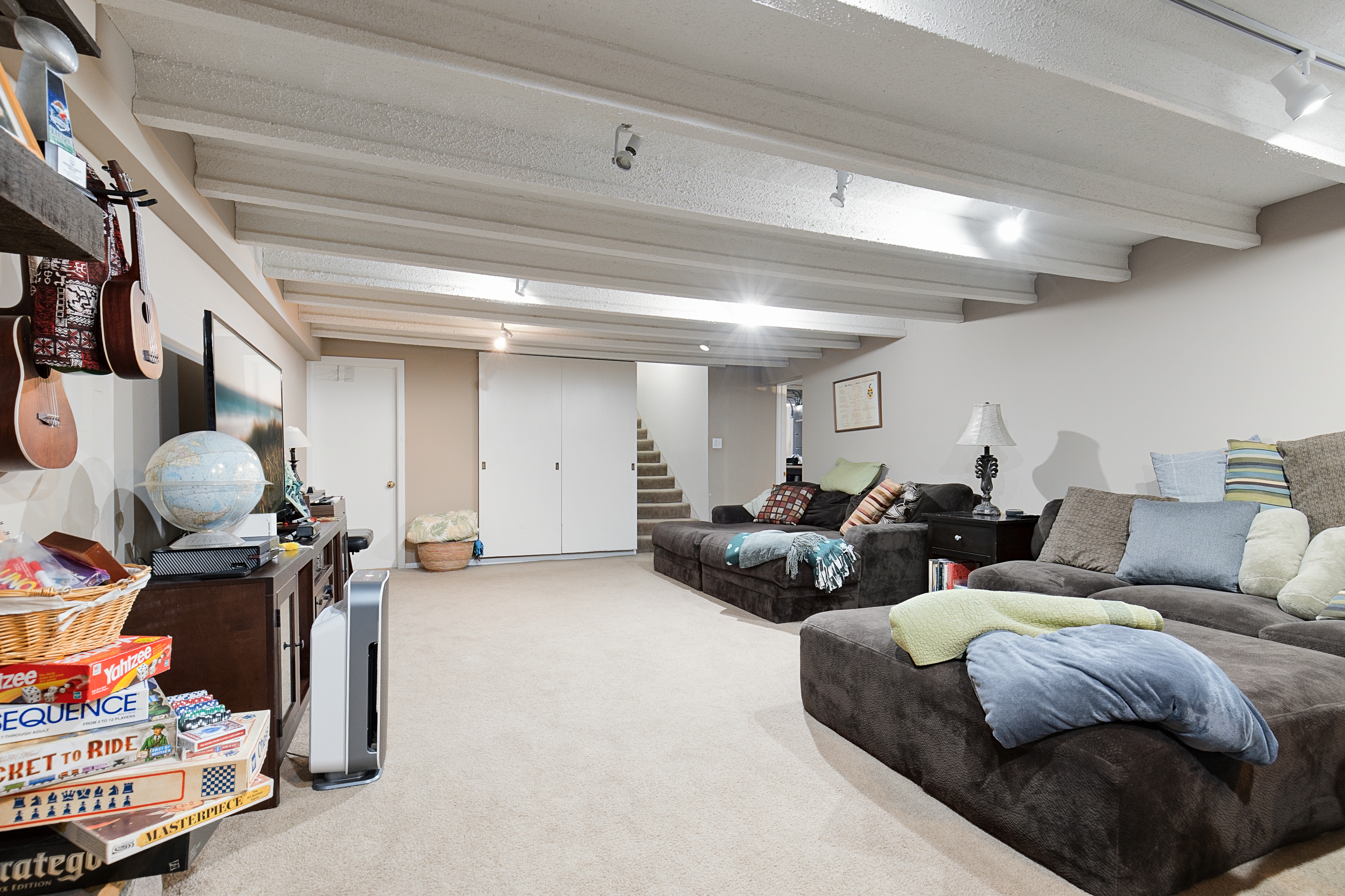  Deephaven Retreat with Poolside Serenity - 物件實景