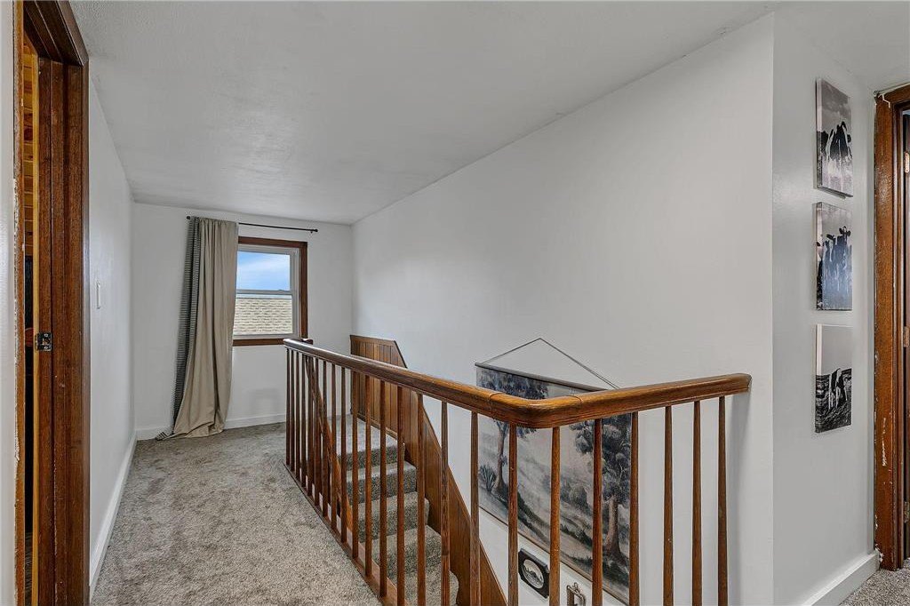 Holdingford, Minnesota, 56340, United States, 5 Bedrooms Bedrooms, ,2 BathroomsBathrooms,Residential,For Sale,1977131