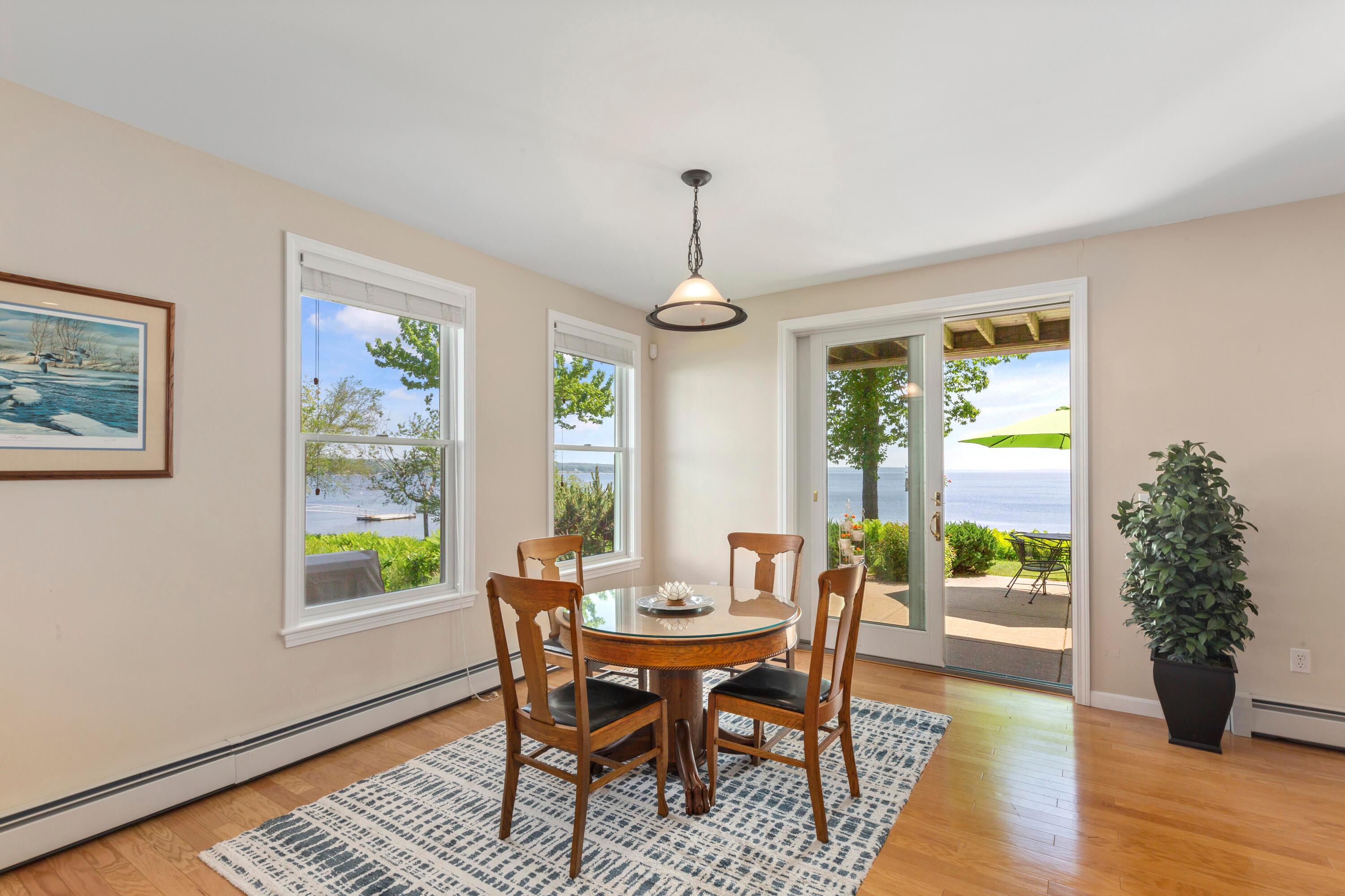  155 Bayside Drive - 物件實景