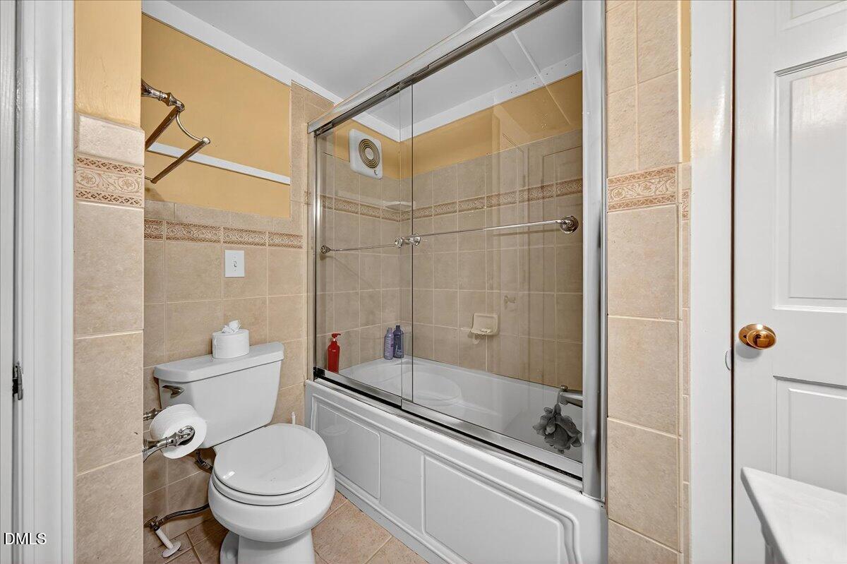 Youngsville, North Carolina, 27596, United States, 3 Bedrooms Bedrooms, ,3 BathroomsBathrooms,Residential,For Sale,2009238