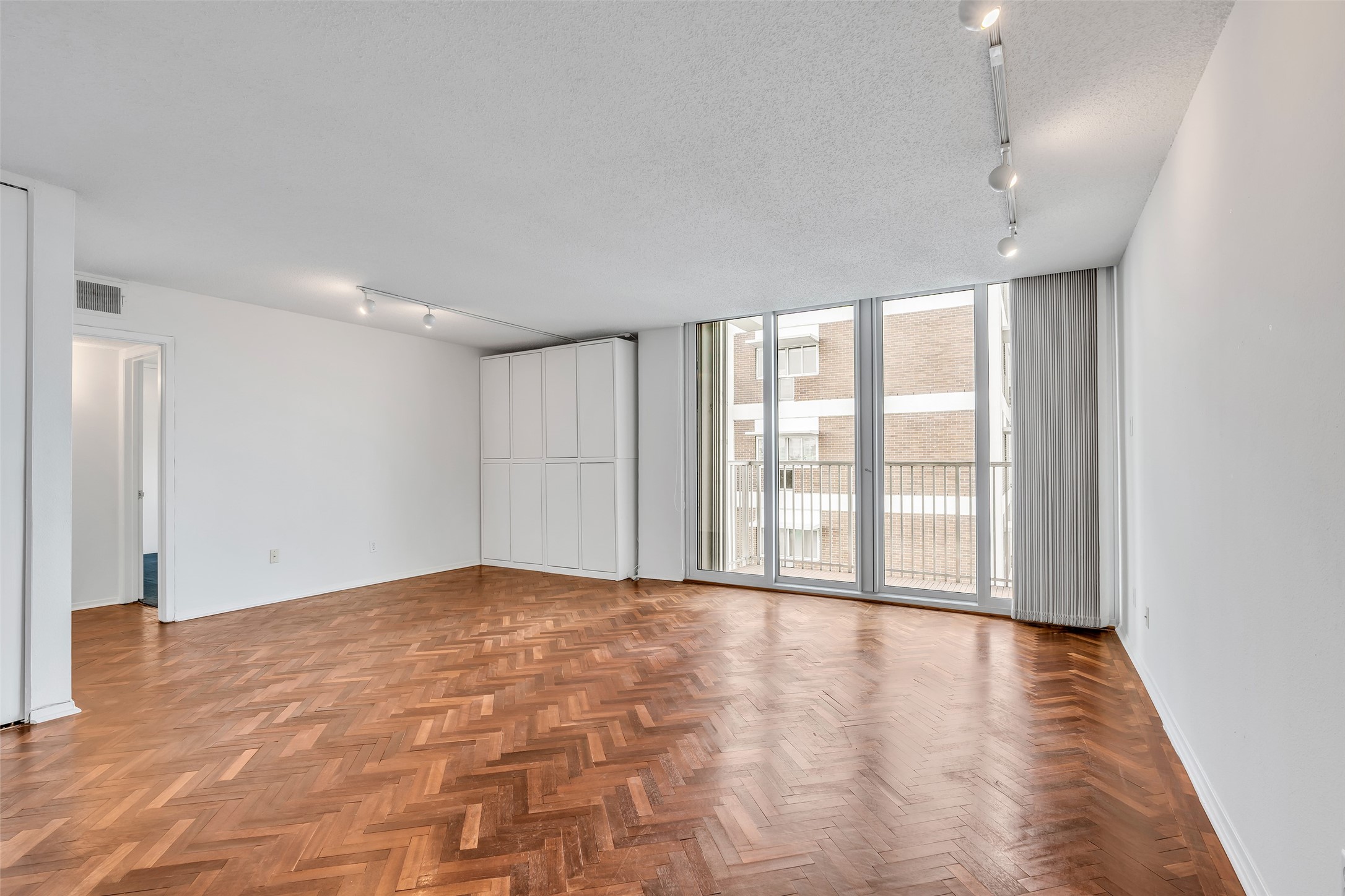  3614 Montrose Boulevard #900 - 物件實景