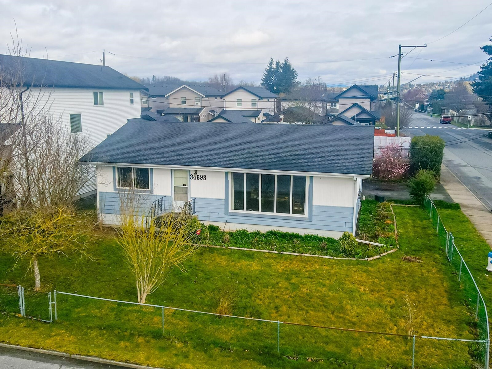 ABBOTSFORD, British Columbia, V2S 8C1, CA, 2 Bedrooms Bedrooms, ,1 BathroomBathrooms,Residential,For Sale,1837124