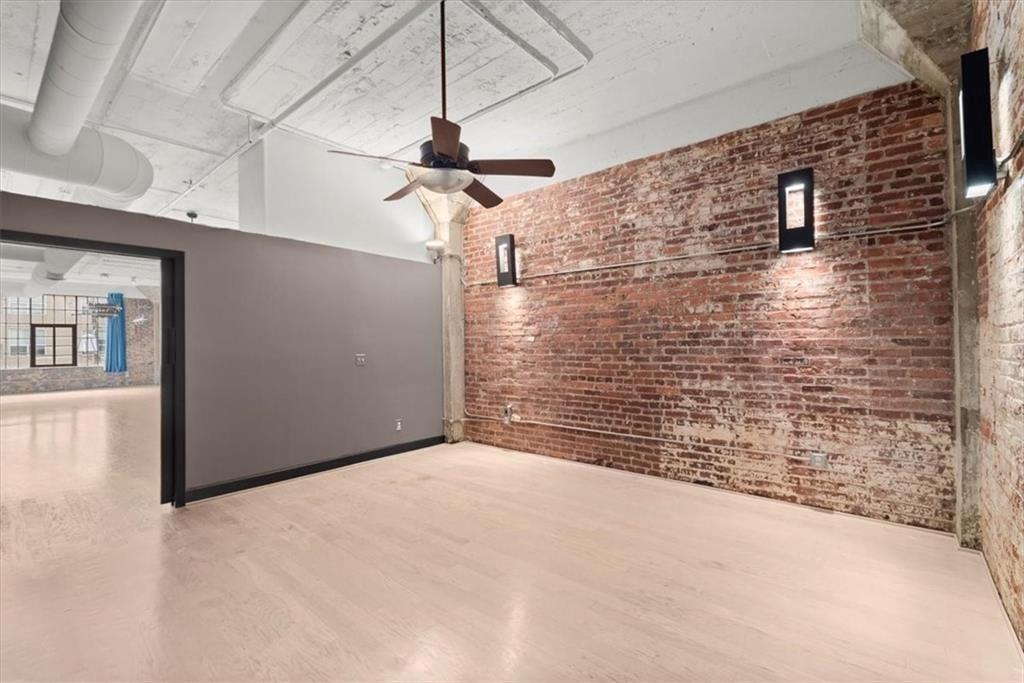 Atlanta, Georgia, 30313, United States, 2 Bedrooms Bedrooms, ,2 BathroomsBathrooms,Residential,For Sale,2001199