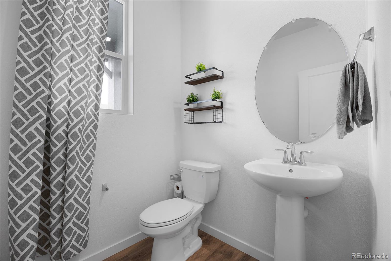 Elizabeth, Colorado, 80107, United States, 4 Bedrooms Bedrooms, ,2 BathroomsBathrooms,Residential,For Sale,1896718