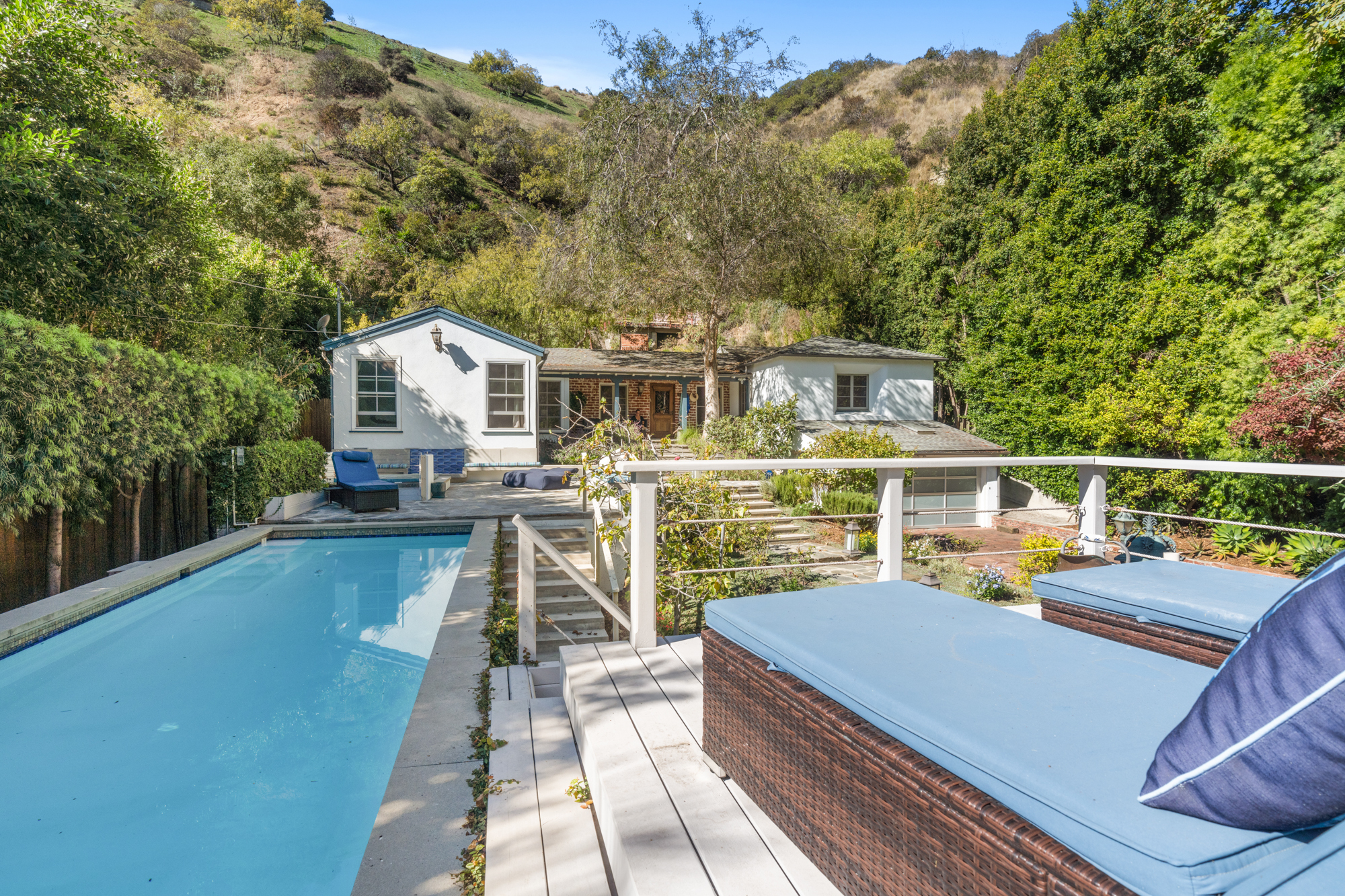 1853 Nichols Canyon Rd - 物件實景