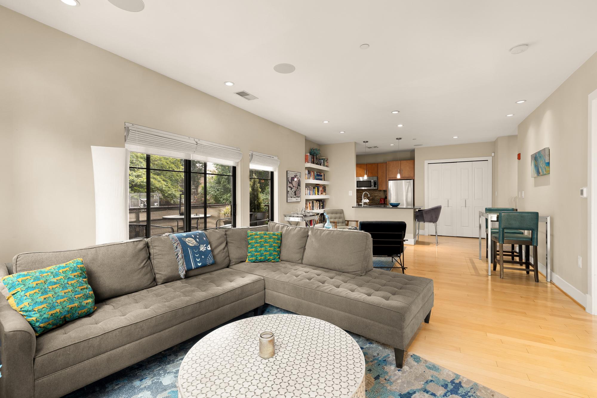  5201 Wisconsin Avenue NW, Washington, DC, 20015 - 物件實景