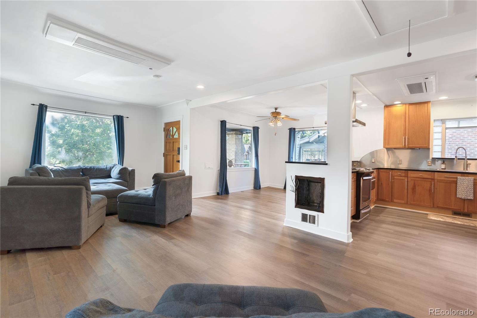 Denver, Colorado, 80211, United States, 3 Bedrooms Bedrooms, ,1 BathroomBathrooms,Residential,For Sale,1896112
