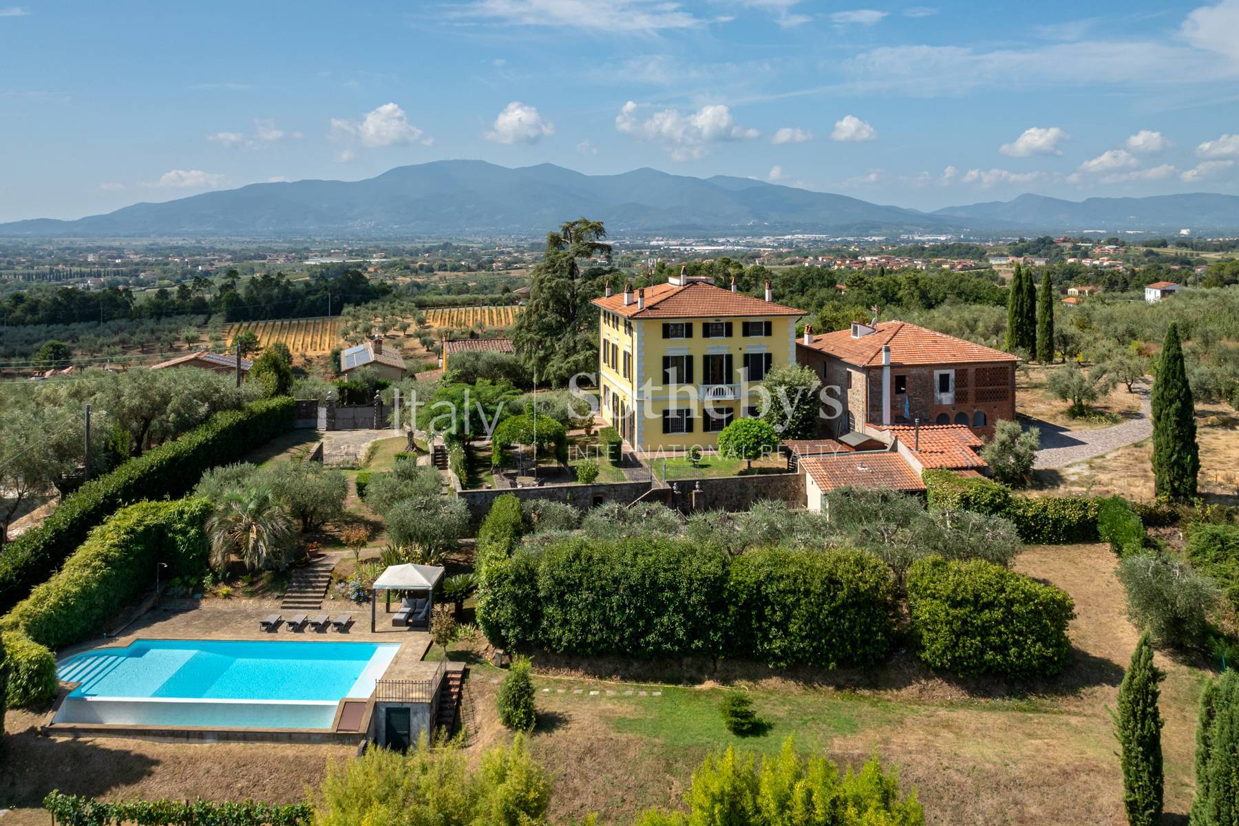  Iconic tuscan residence in the hills of Lucca - 物件實景