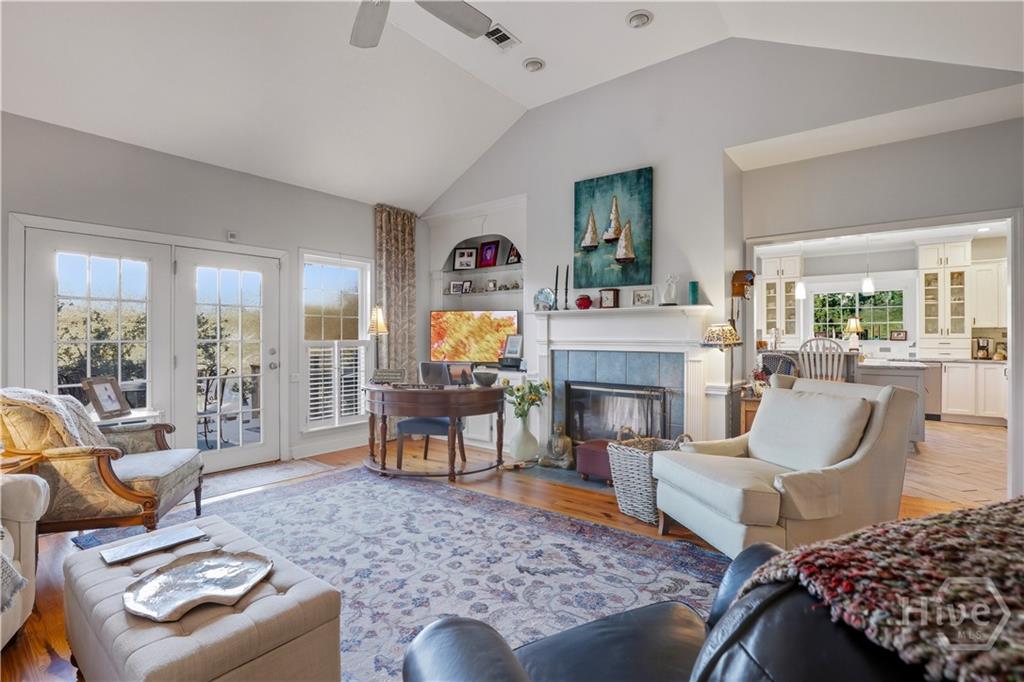 Savannah, Georgia, 31410, United States, 4 Bedrooms Bedrooms, ,3 BathroomsBathrooms,Residential,For Sale,1985758