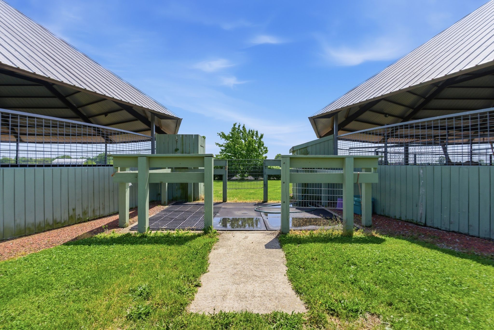  6166 Greenwich Pike - 物件實景