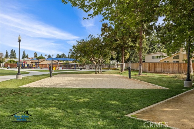 Tustin, California, 92780, United States, 4 Bedrooms Bedrooms, ,2 BathroomsBathrooms,Residential,For Sale,2049100