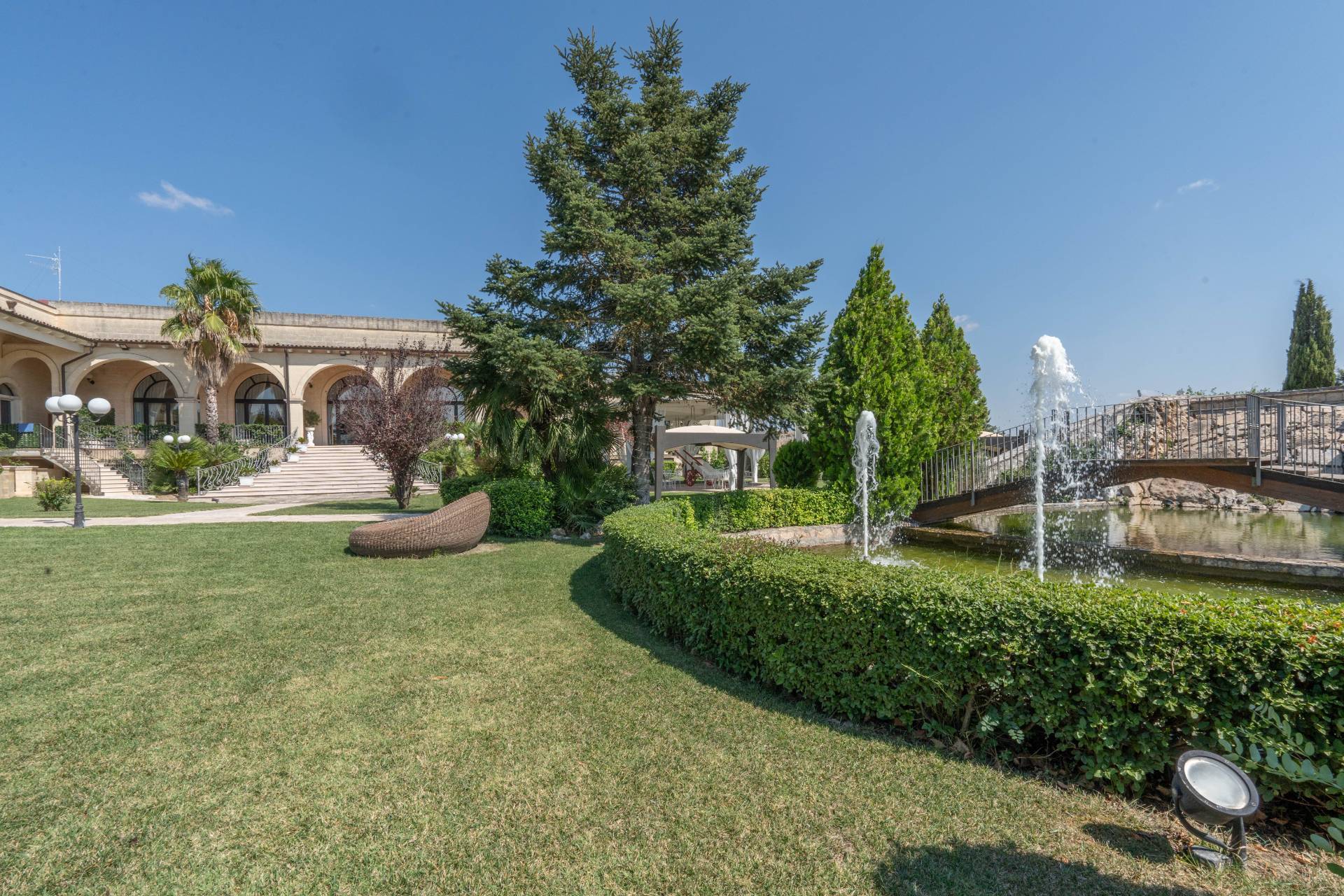 Altamura, Bari, 70022, IT, 21 Bedrooms Bedrooms, ,24 BathroomsBathrooms,Residential,For Sale,1947459