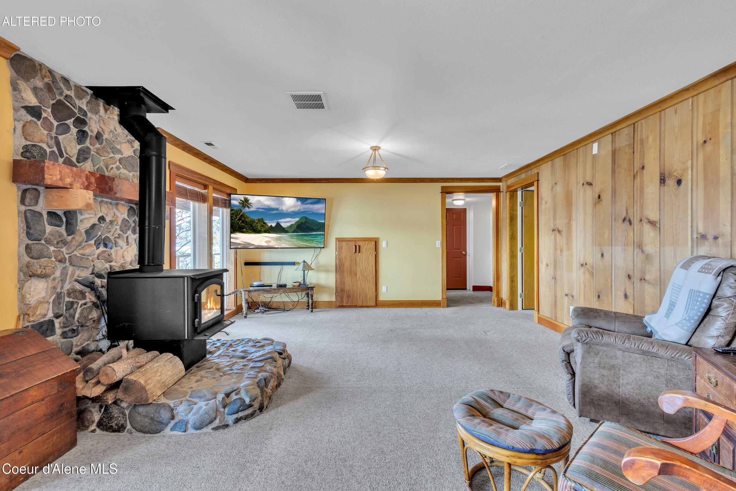 Harrison, Idaho, 83833, United States, 3 Bedrooms Bedrooms, ,3 BathroomsBathrooms,Residential,For Sale,2041876