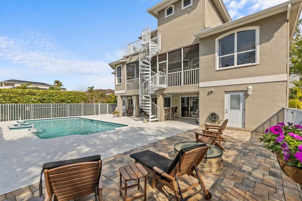 Tarpon Springs, Florida, 34689, United States, 3 Bedrooms Bedrooms, ,2 BathroomsBathrooms,Residential,For Sale,1751441