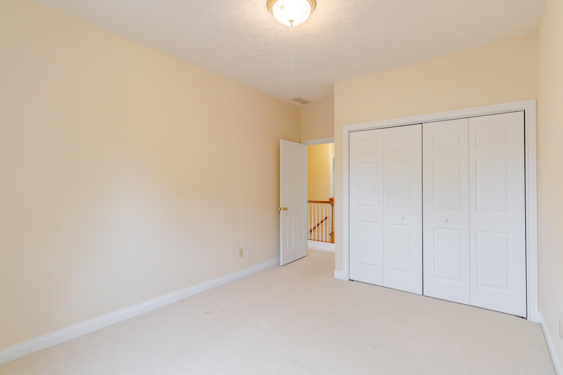Glencoe, Kentucky, 41046, United States, 5 Bedrooms Bedrooms, ,4 BathroomsBathrooms,Residential,For Sale,1921882