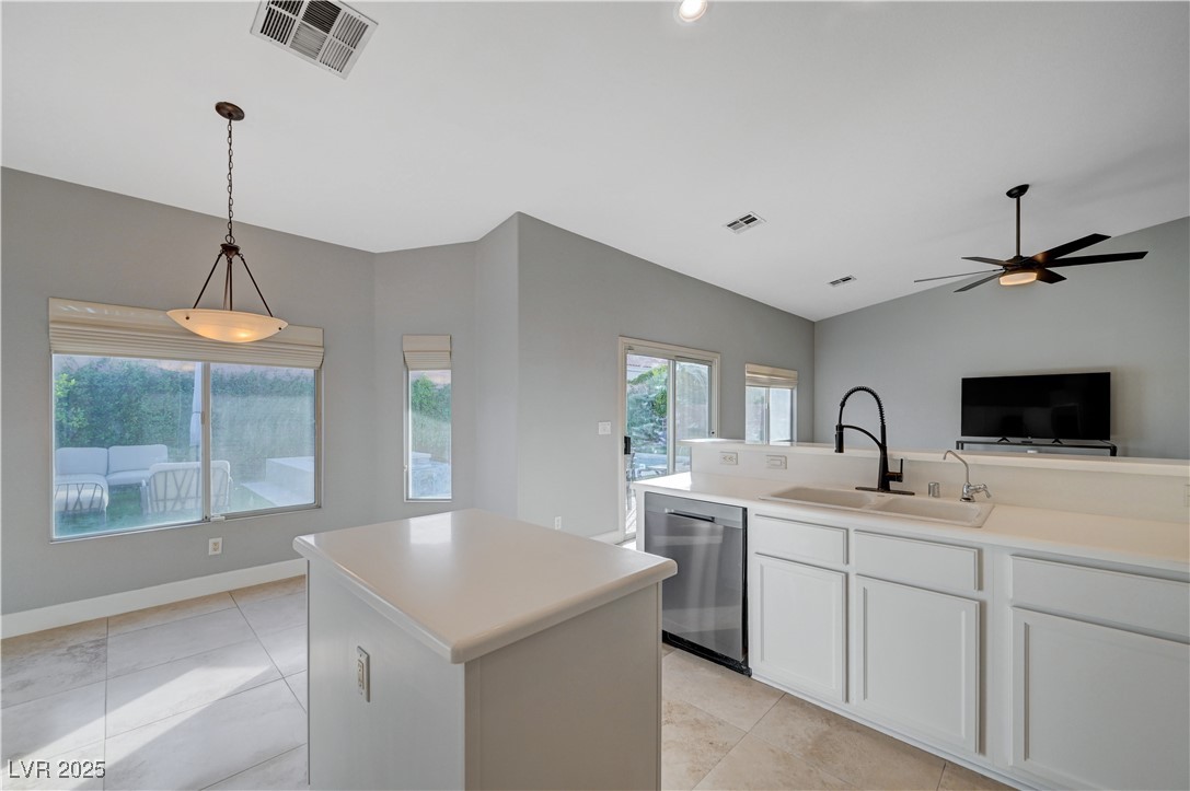 Las Vegas, Nevada, 89141, United States, 3 Bedrooms Bedrooms, ,3 BathroomsBathrooms,Residential,For Sale,1988947