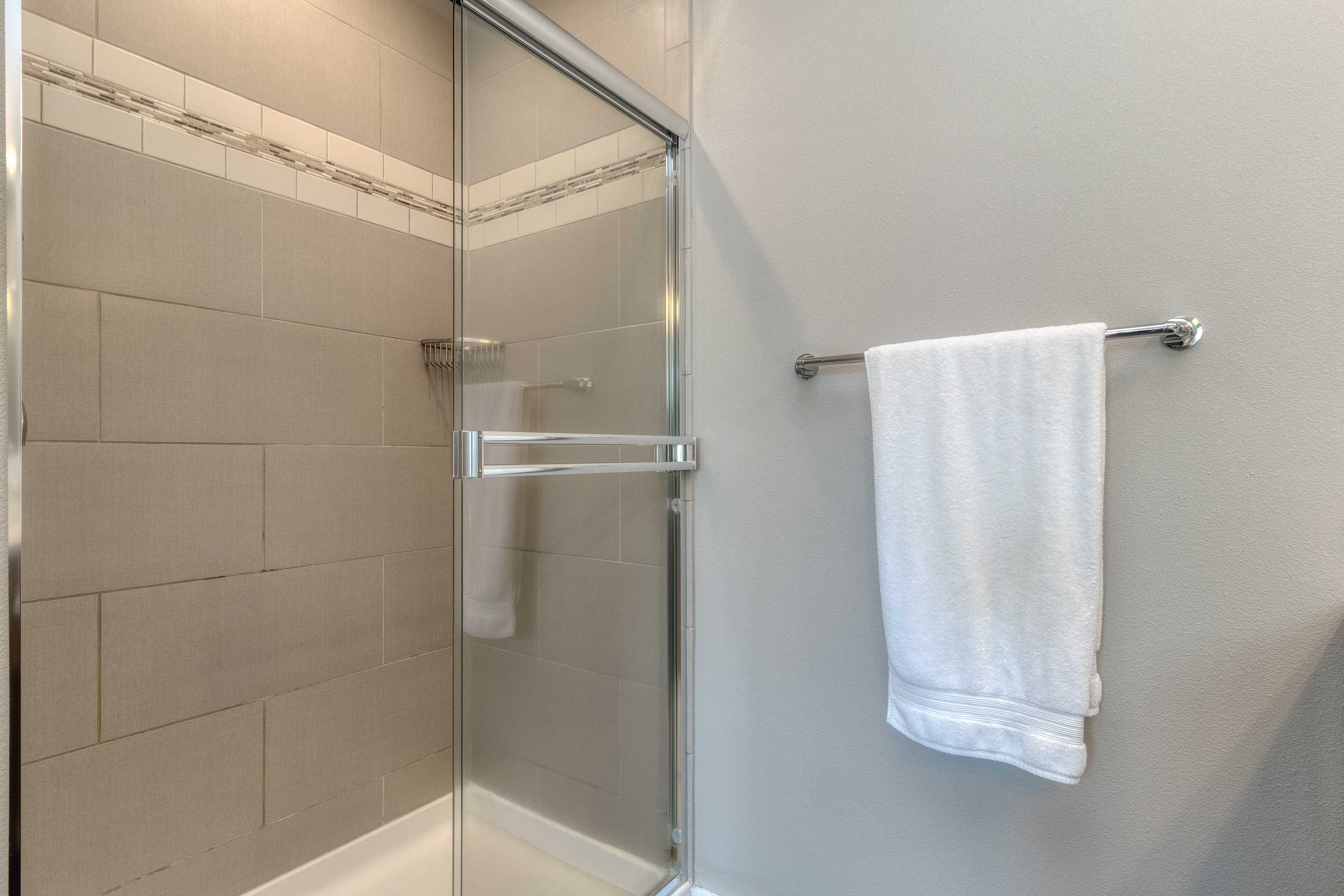  2525 Wedgewood Rd - 物件實景