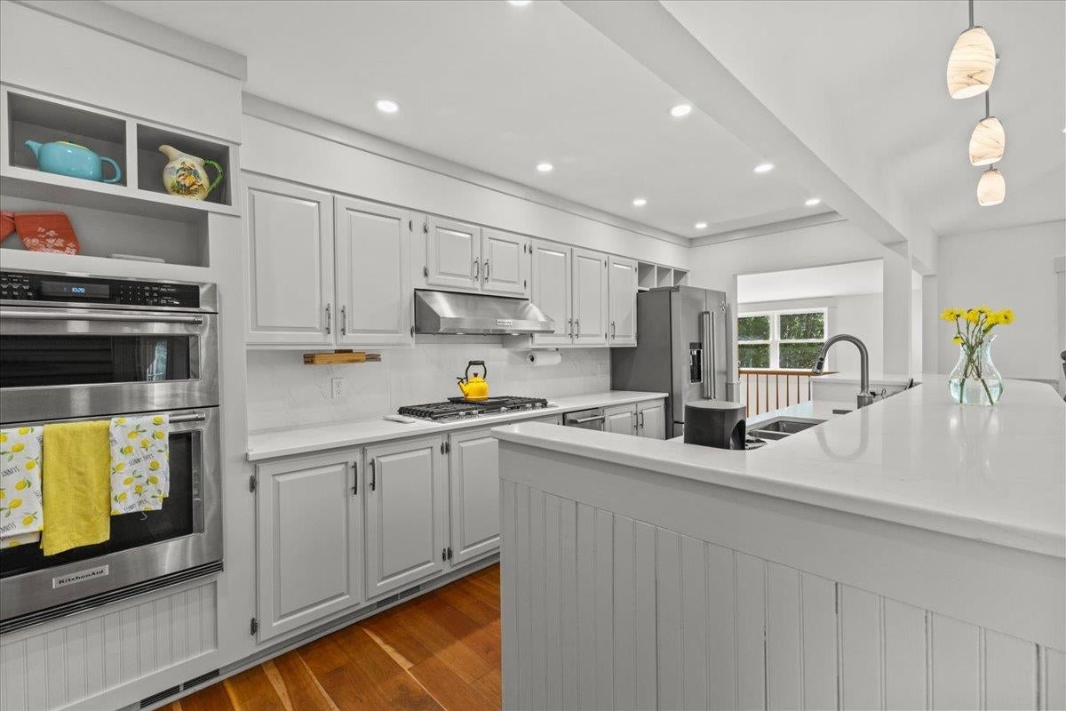 Stowe, Vermont, 05672, United States, 4 Bedrooms Bedrooms, ,3 BathroomsBathrooms,Residential,For Sale,1890997