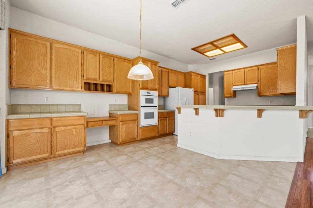 Galt, California, 95632, United States, 3 Bedrooms Bedrooms, ,2 BathroomsBathrooms,Residential,For Sale,1983773