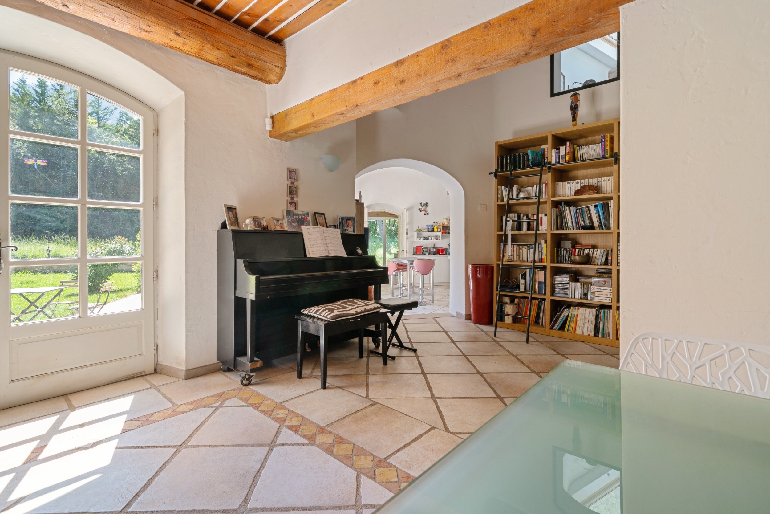  Charming property for sale - 物件實景