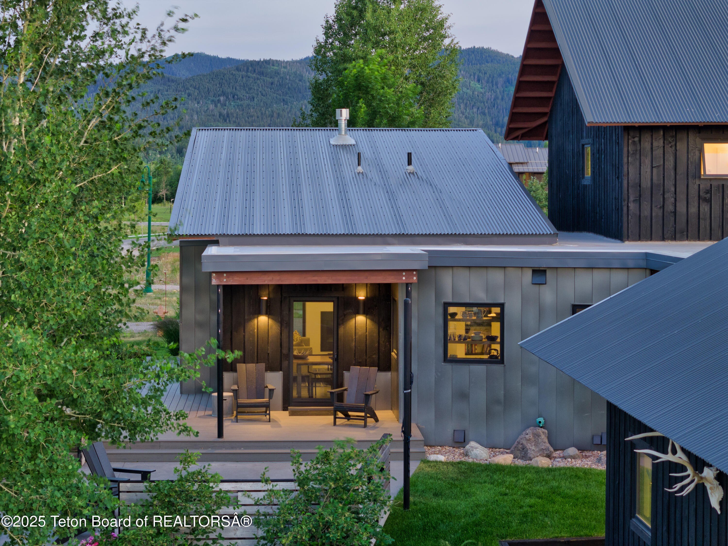 Victor, Idaho, 83455, United States, 4 Bedrooms Bedrooms, ,2 BathroomsBathrooms,Residential,For Sale,1895074