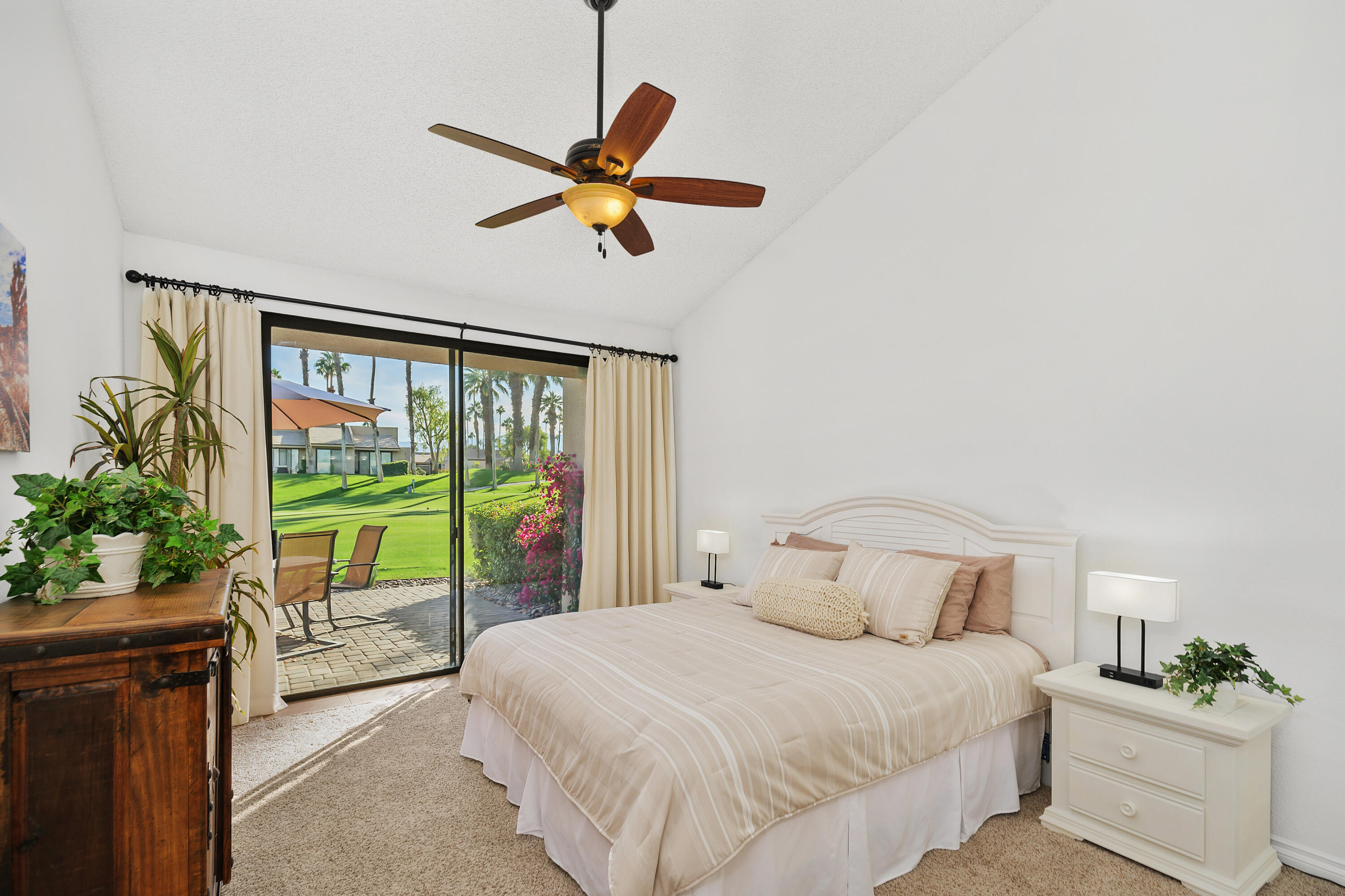 Palm Desert, California, 92211, United States, 2 Bedrooms Bedrooms, ,2 BathroomsBathrooms,Residential,For Sale,1938560