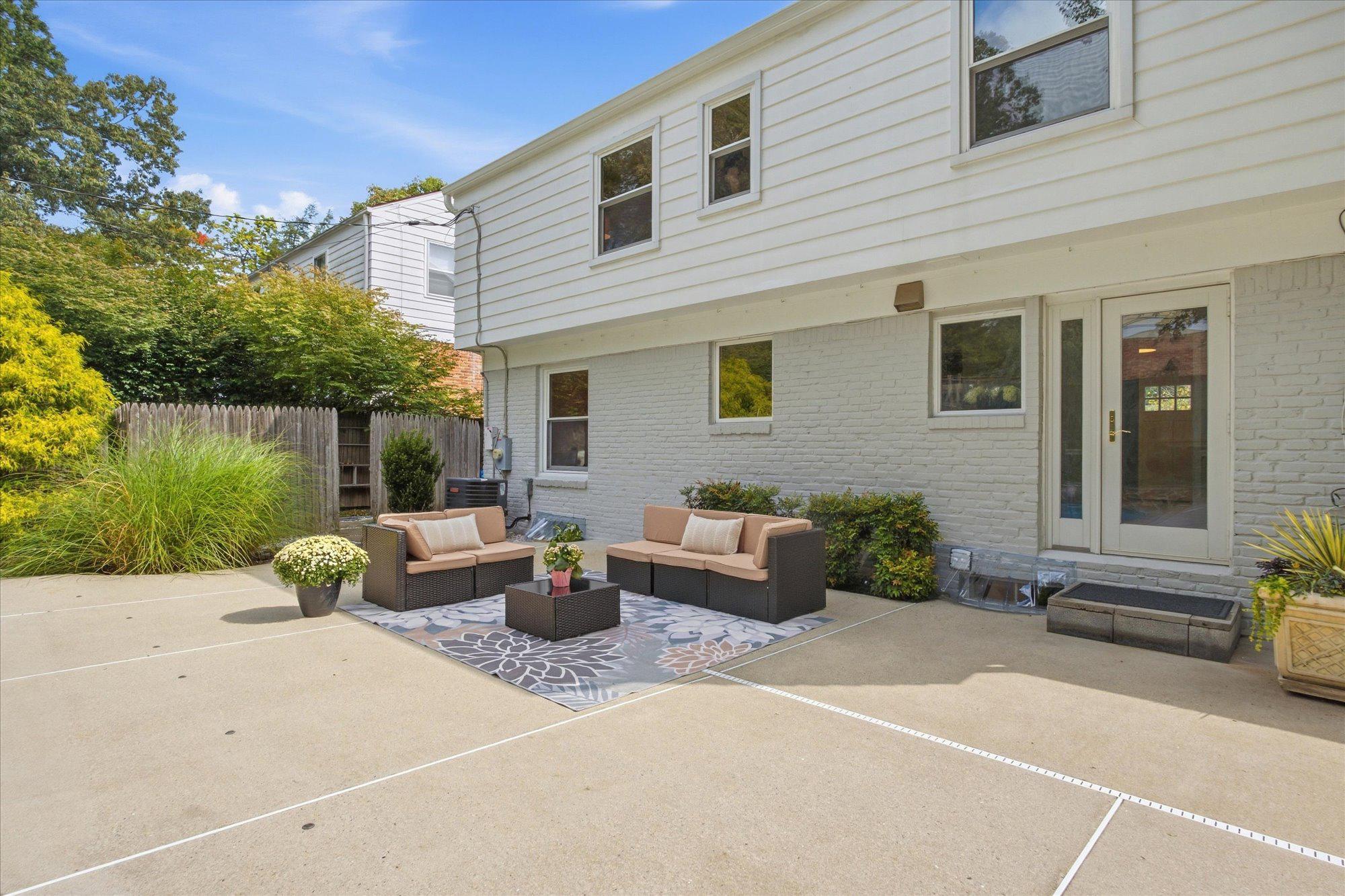  11200 Hunt Club Drive, Potomac, MD, 20854 - 物件實景