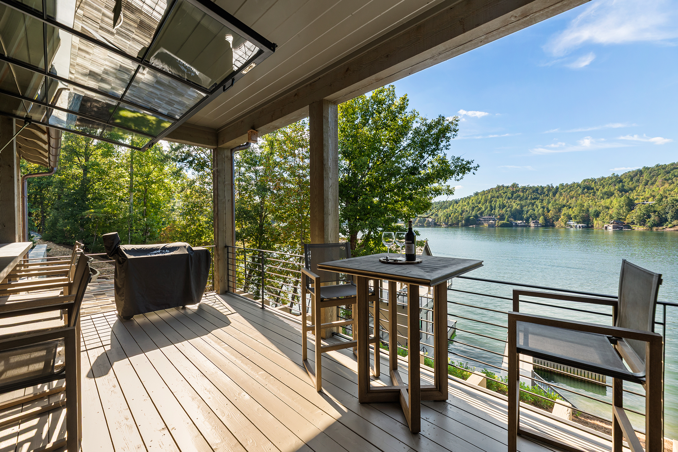  Breathtaking Lake Burton Views from an Exceptional Custom Lakehouse - 物件實景