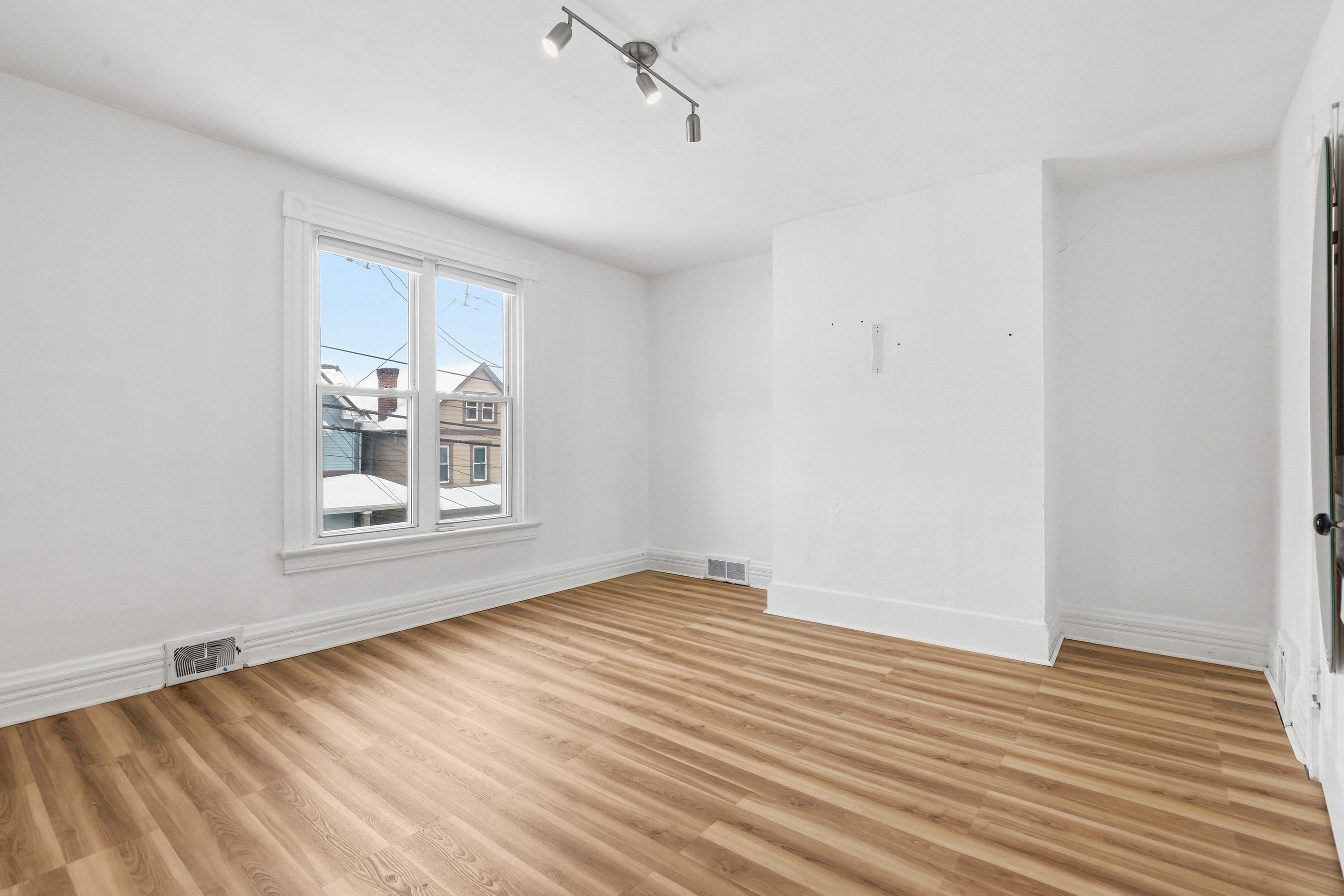  219 Railroad Avenue, Carnegie, PA 15106 - 物件實景