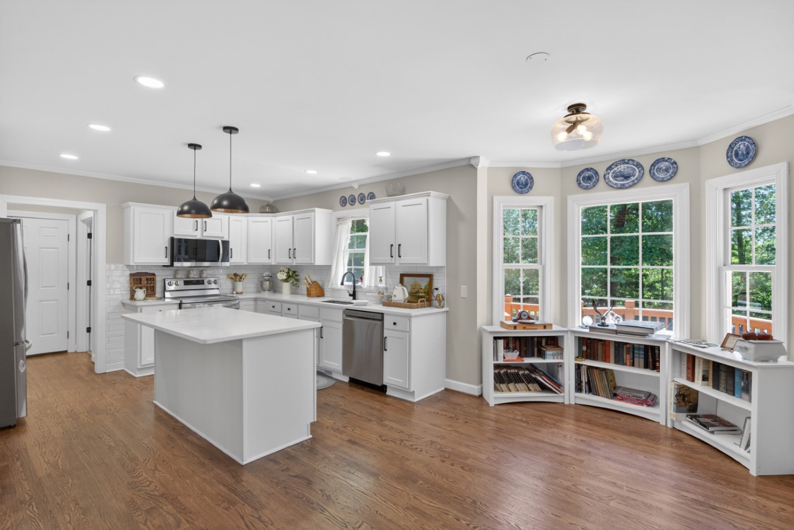 Forest, Virginia, 24551, United States, 4 Bedrooms Bedrooms, ,4 BathroomsBathrooms,Residential,For Sale,2048655