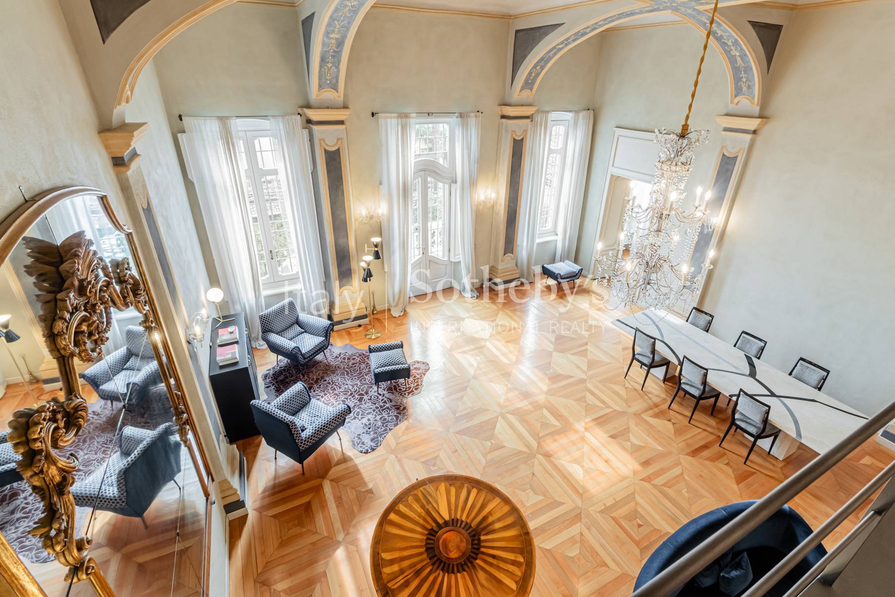  Charming renovated apartment in the center of Moncalieri - 物件實景