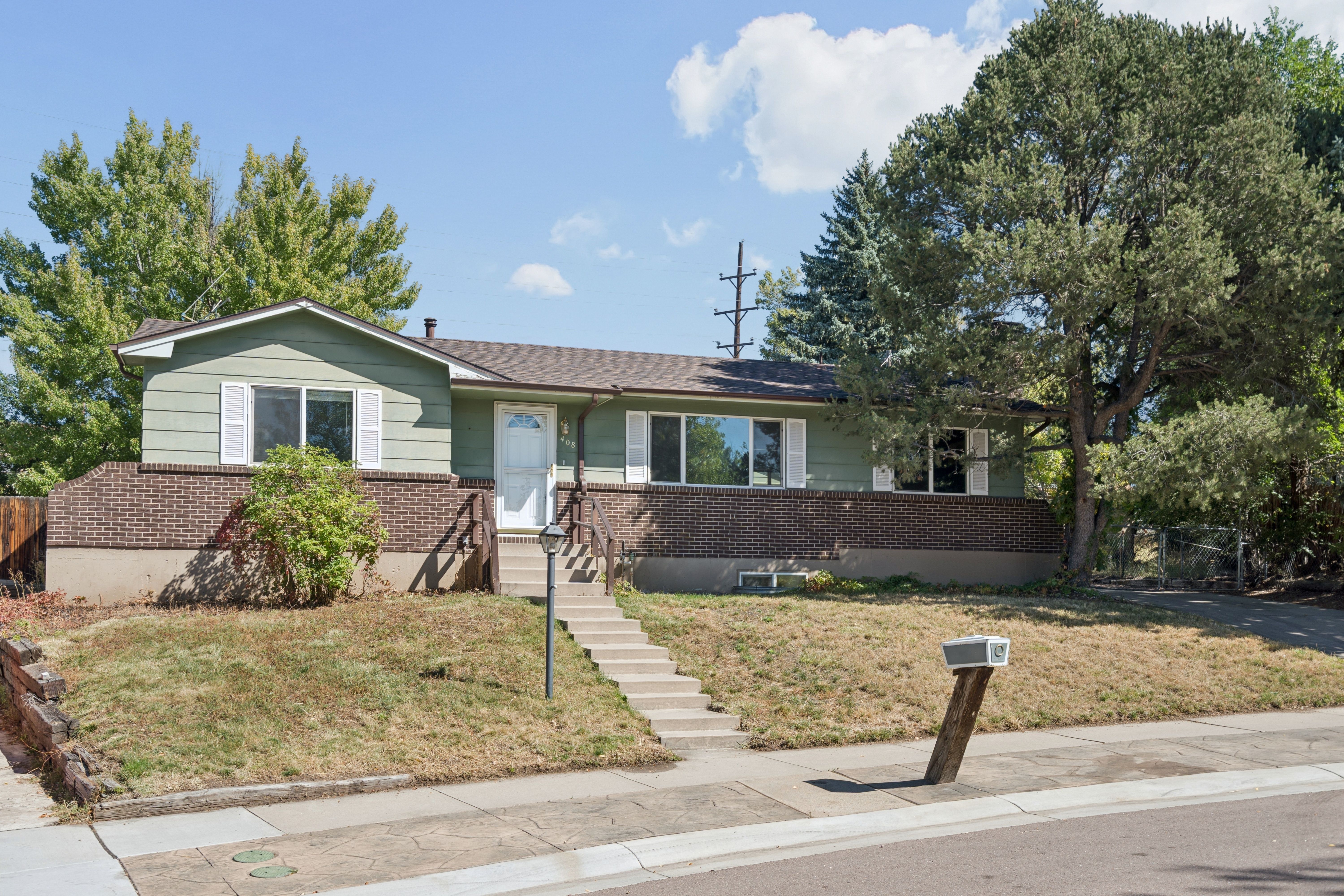  408 Elmwood Drive, Colorado Springs, CO, 80907 - 物件實景
