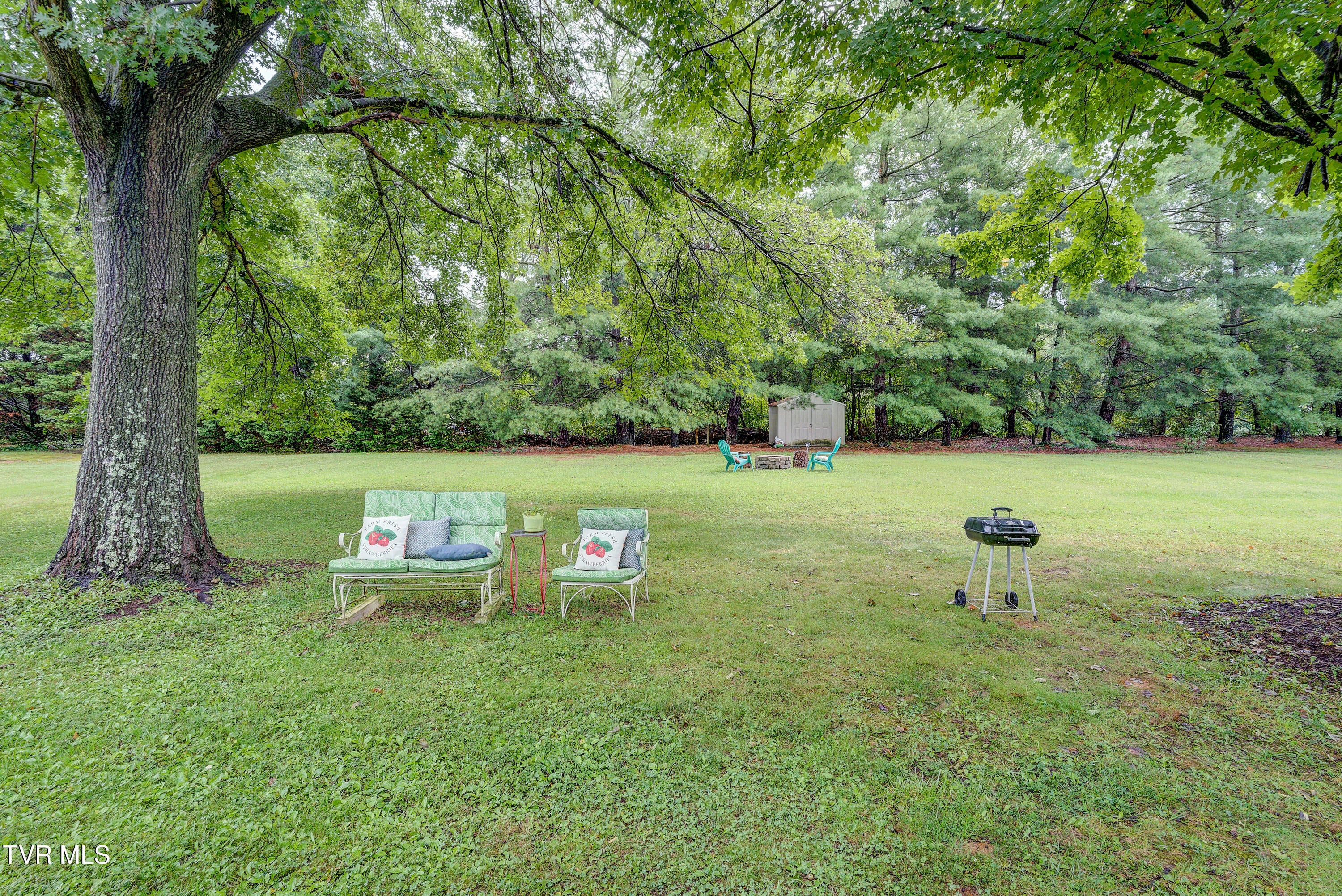 Kingsport, Tennessee, 37663, United States, 5 Bedrooms Bedrooms, ,3 BathroomsBathrooms,Residential,For Sale,1940461