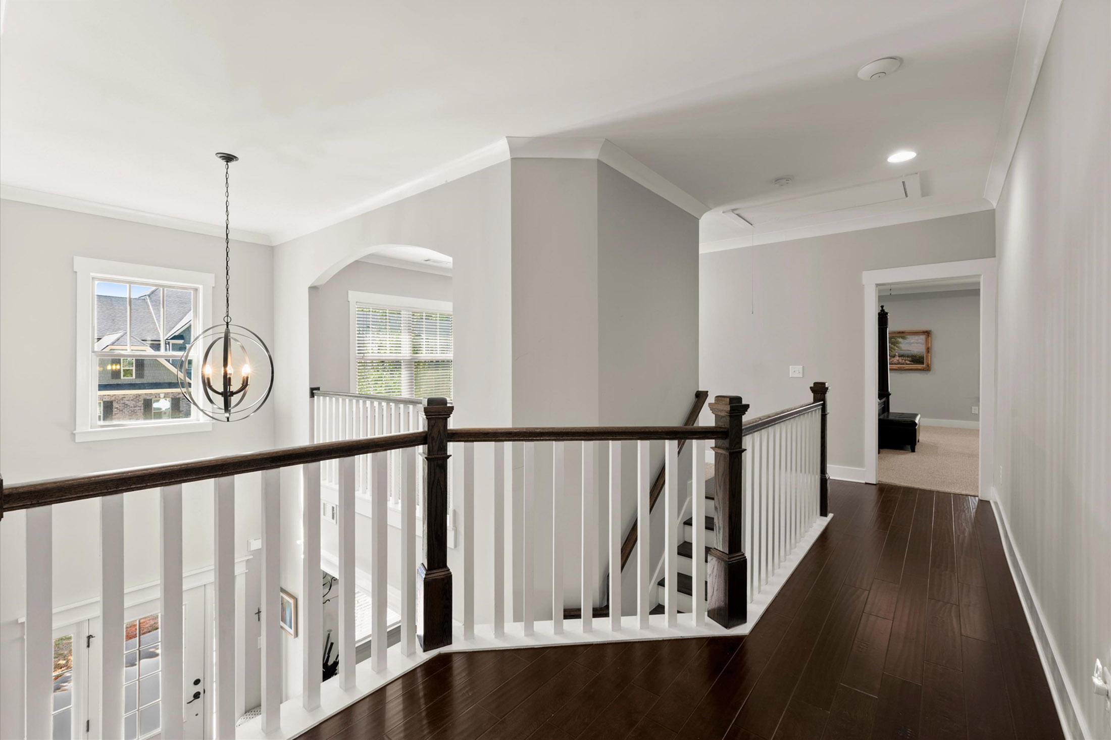  One-of-a-kind Home Offers an Exceptional Blend of Space, Style, and Upgrades - 物件實景