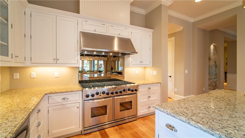 Naples, Florida, 34102, United States, 5 Bedrooms Bedrooms, ,7 BathroomsBathrooms,Residential,For Sale,2003077