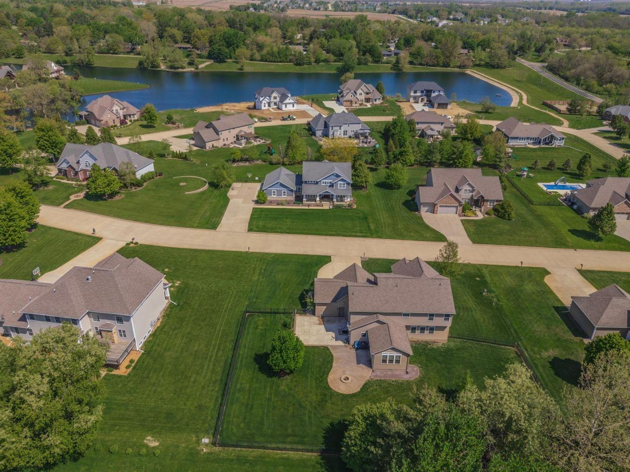 Bloomington, Illinois, 61705, United States, 5 Bedrooms Bedrooms, ,5 BathroomsBathrooms,Residential,For Sale,1817687