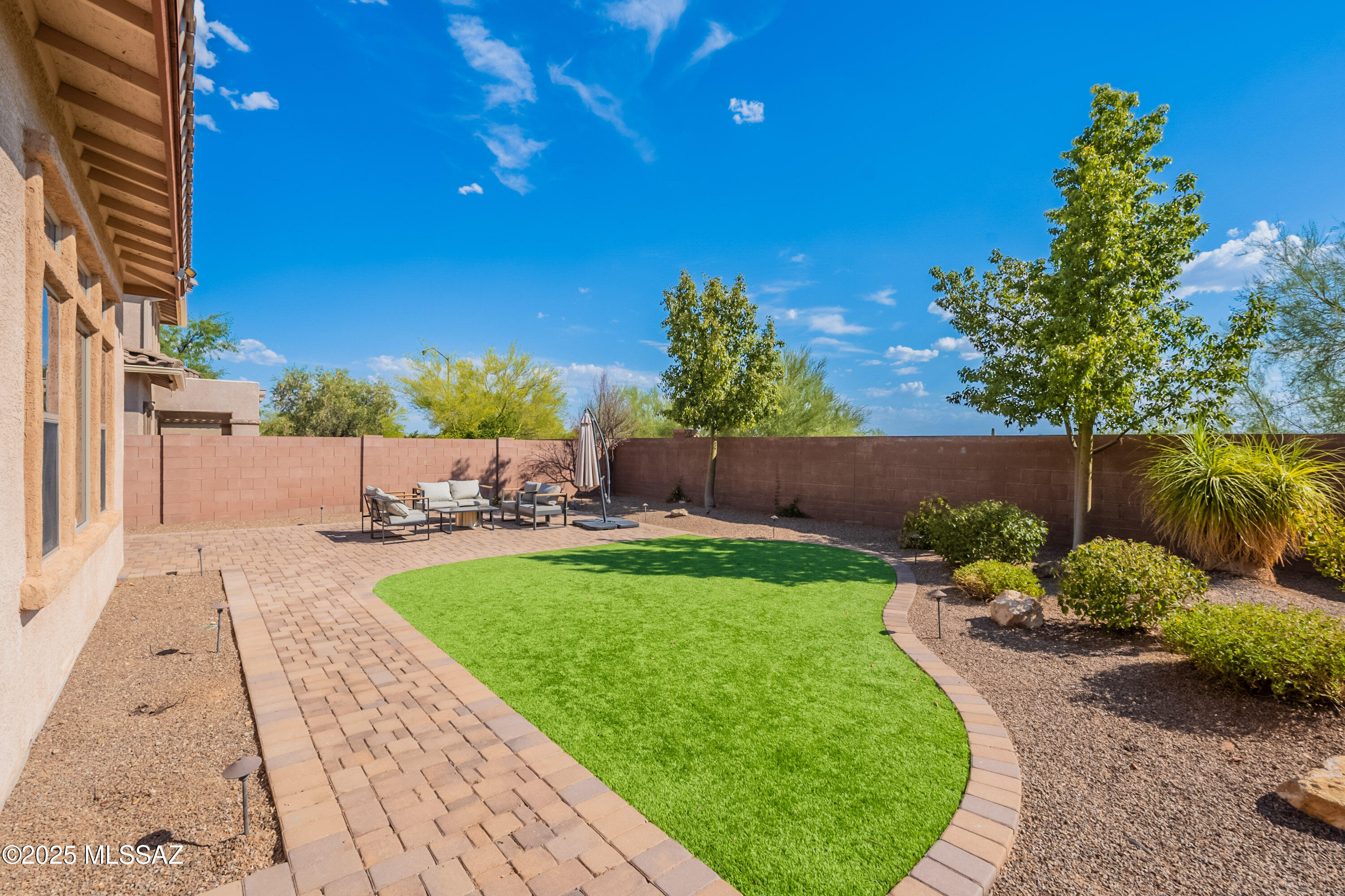 Marana, Arizona, 85658, United States, 3 Bedrooms Bedrooms, ,4 BathroomsBathrooms,Residential,For Sale,1911374