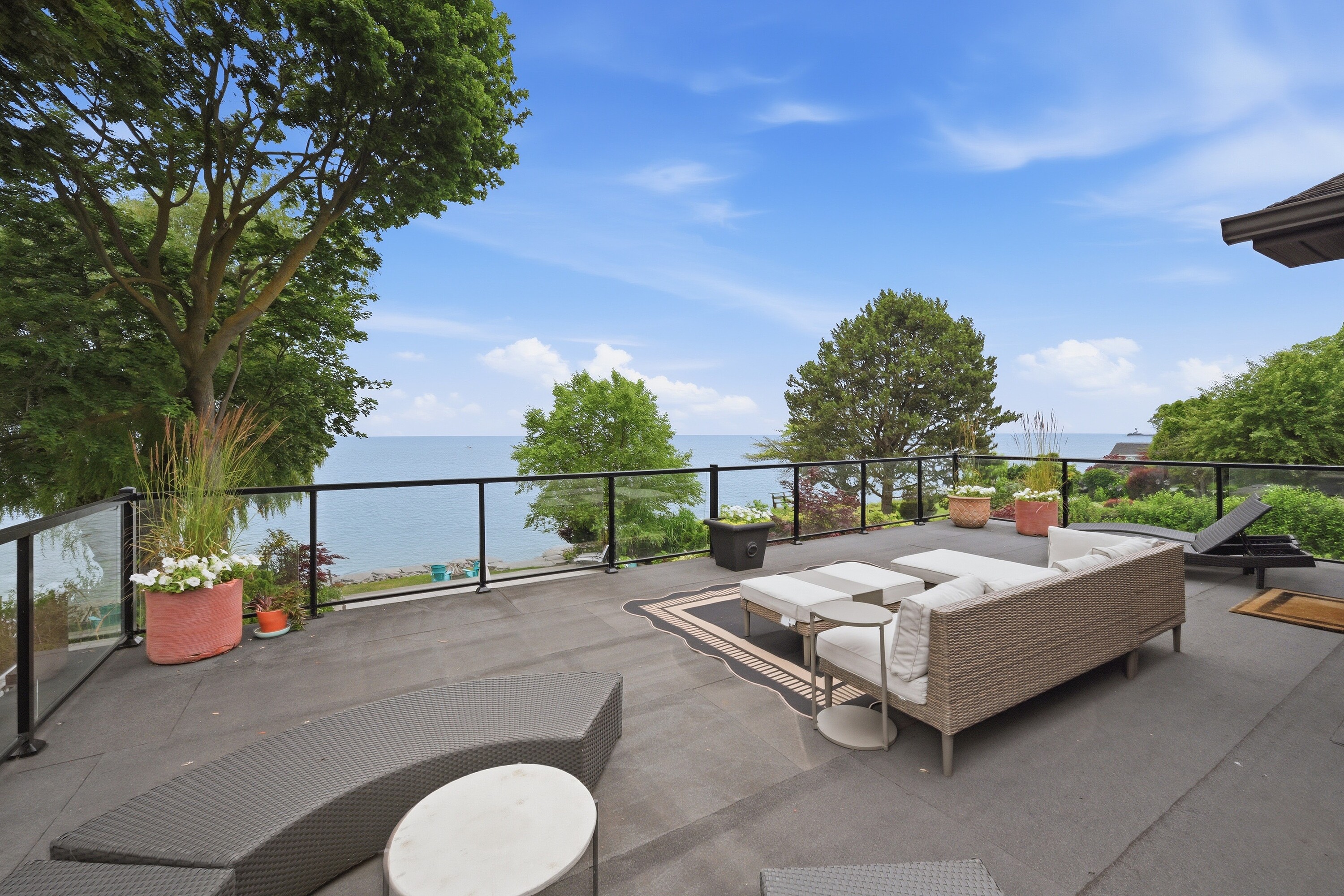  Stunning Waterfront Residence - 物件實景