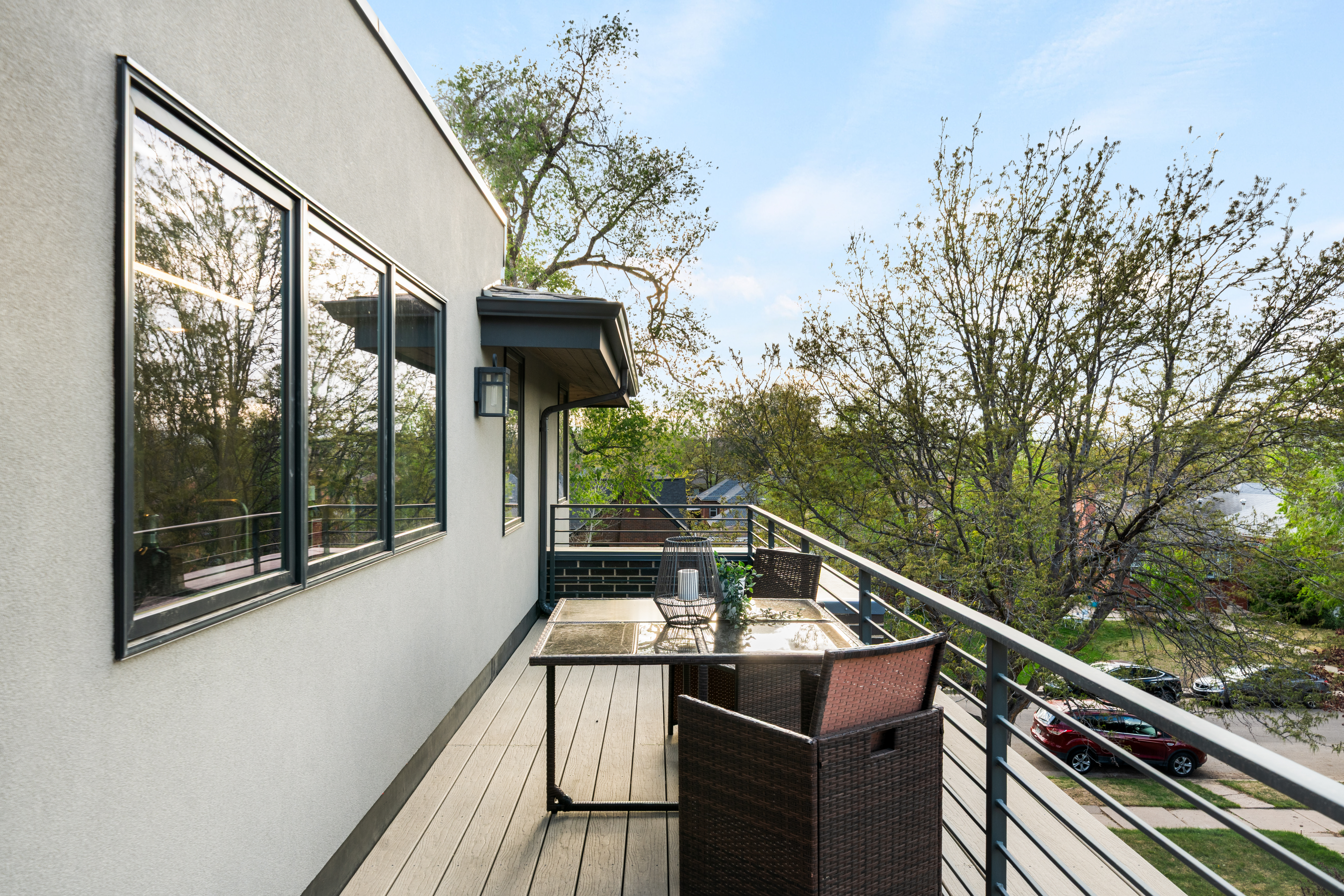  Exceptional Modern 4-Bedroom, 5-Bath Duplex - 物件實景