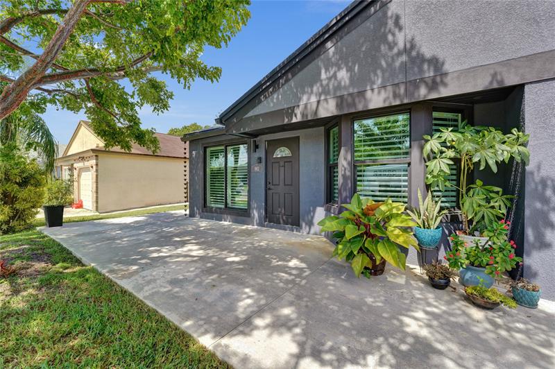 Davie, Florida, 33325, United States, 3 Bedrooms Bedrooms, ,2 BathroomsBathrooms,Residential,For Sale,1902836