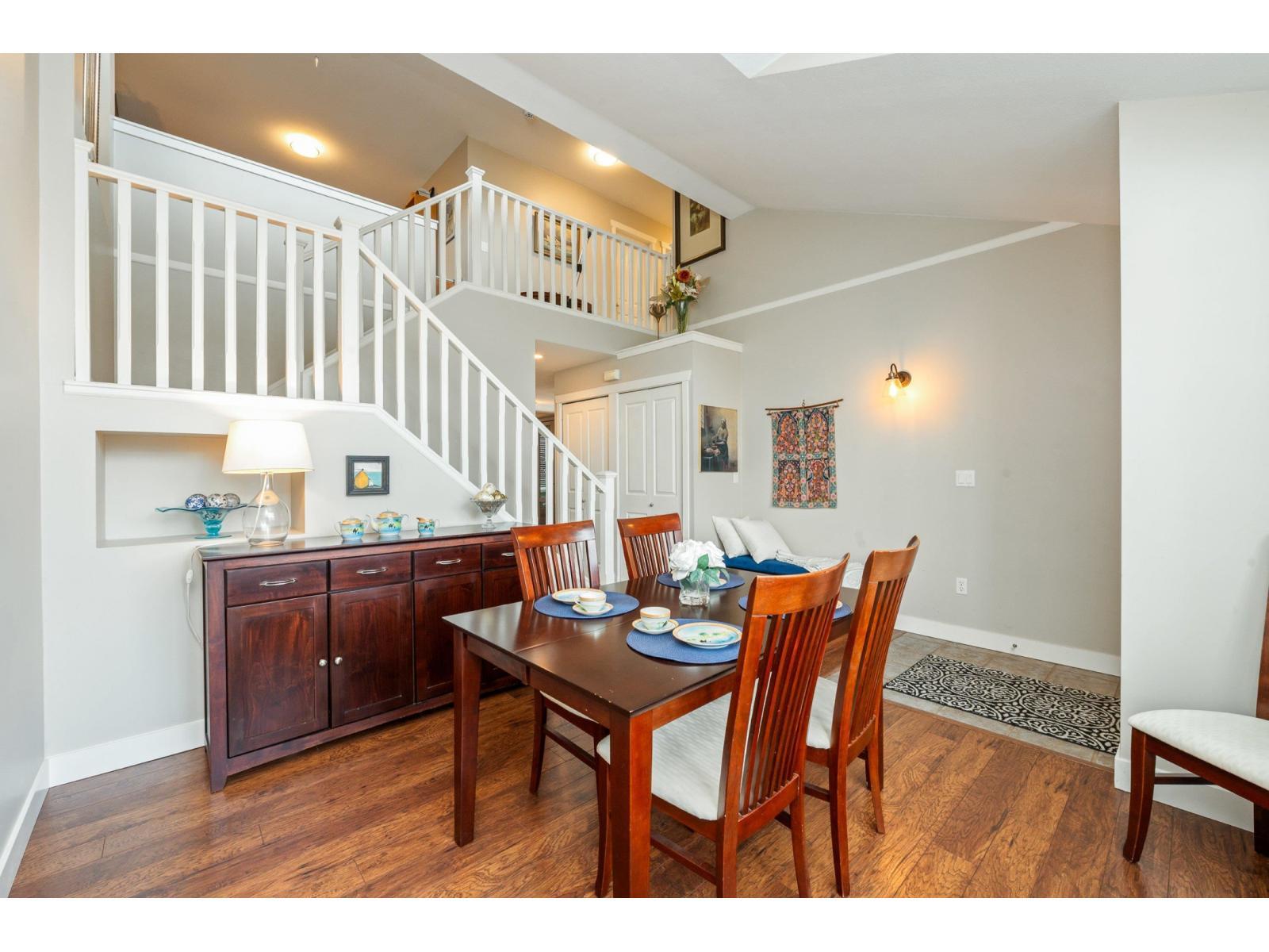 LANGLEY, British Columbia, V3V 6A0, CA, 4 Bedrooms Bedrooms, ,4 BathroomsBathrooms,Residential,For Sale,1950645
