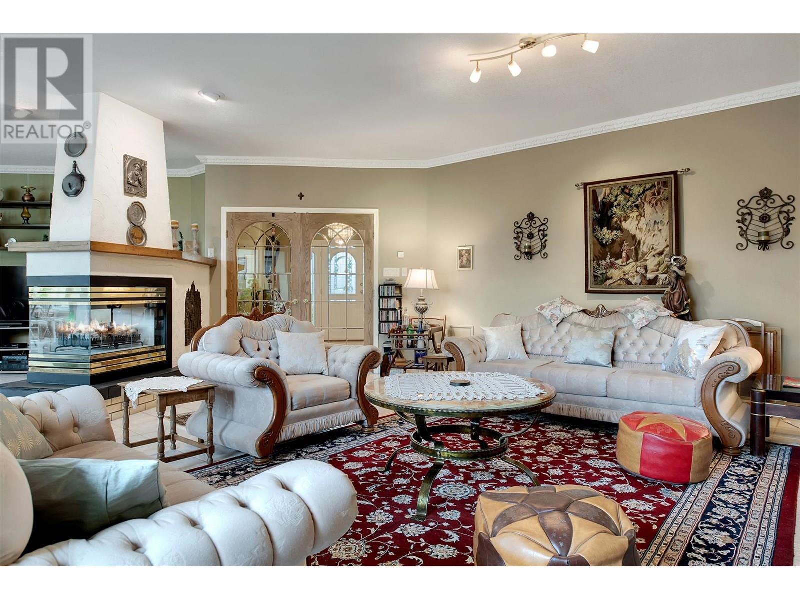 VERNON, British Columbia, V1H 1E8, CA, 3 Bedrooms Bedrooms, ,2 BathroomsBathrooms,Residential,For Sale,1948315