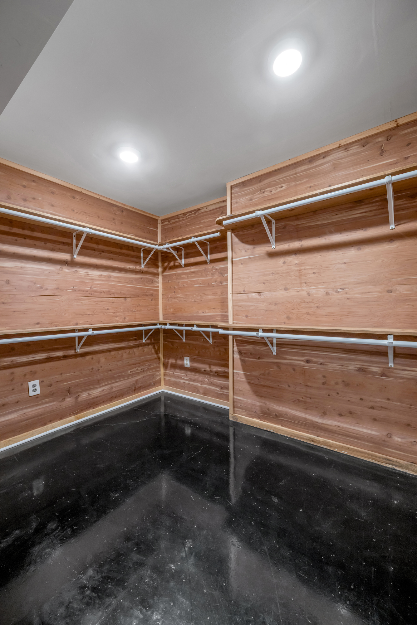  186 Hunter Drive - 物件實景