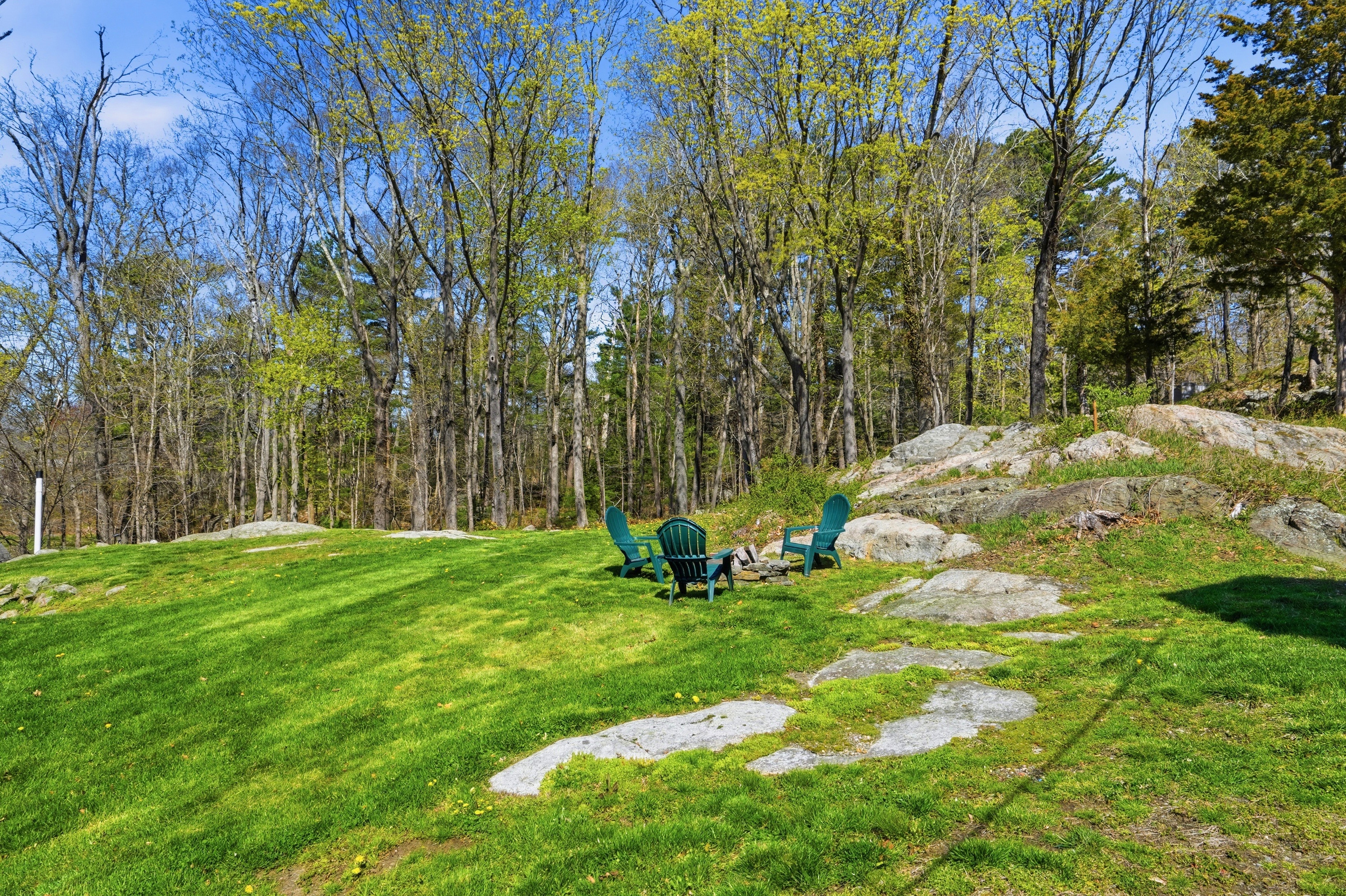  303 Beechwood Street, Cohasset, MA, 02025 - 物件實景