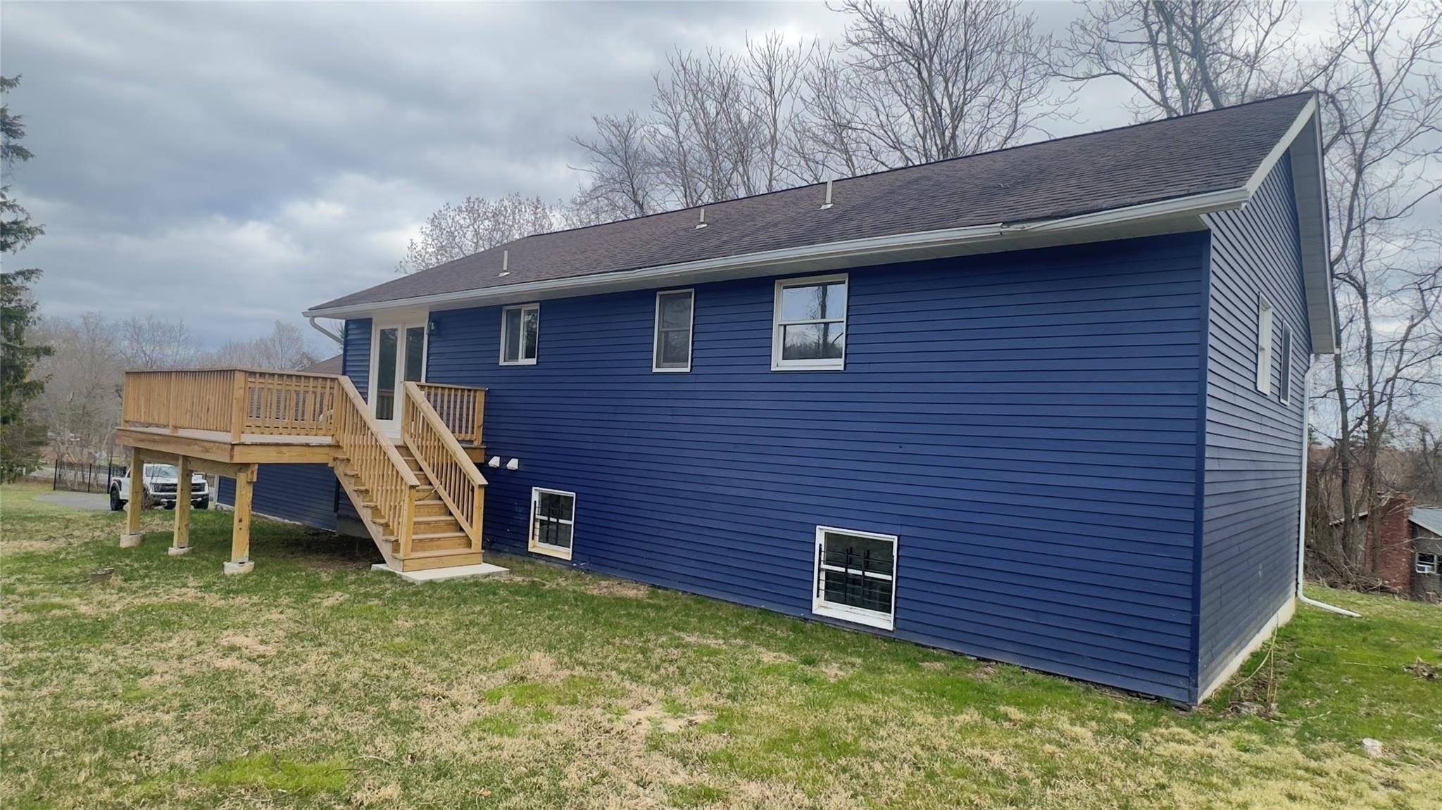 Kingston, New York, 12401, United States, 3 Bedrooms Bedrooms, ,2 BathroomsBathrooms,Residential,For Sale,1944952