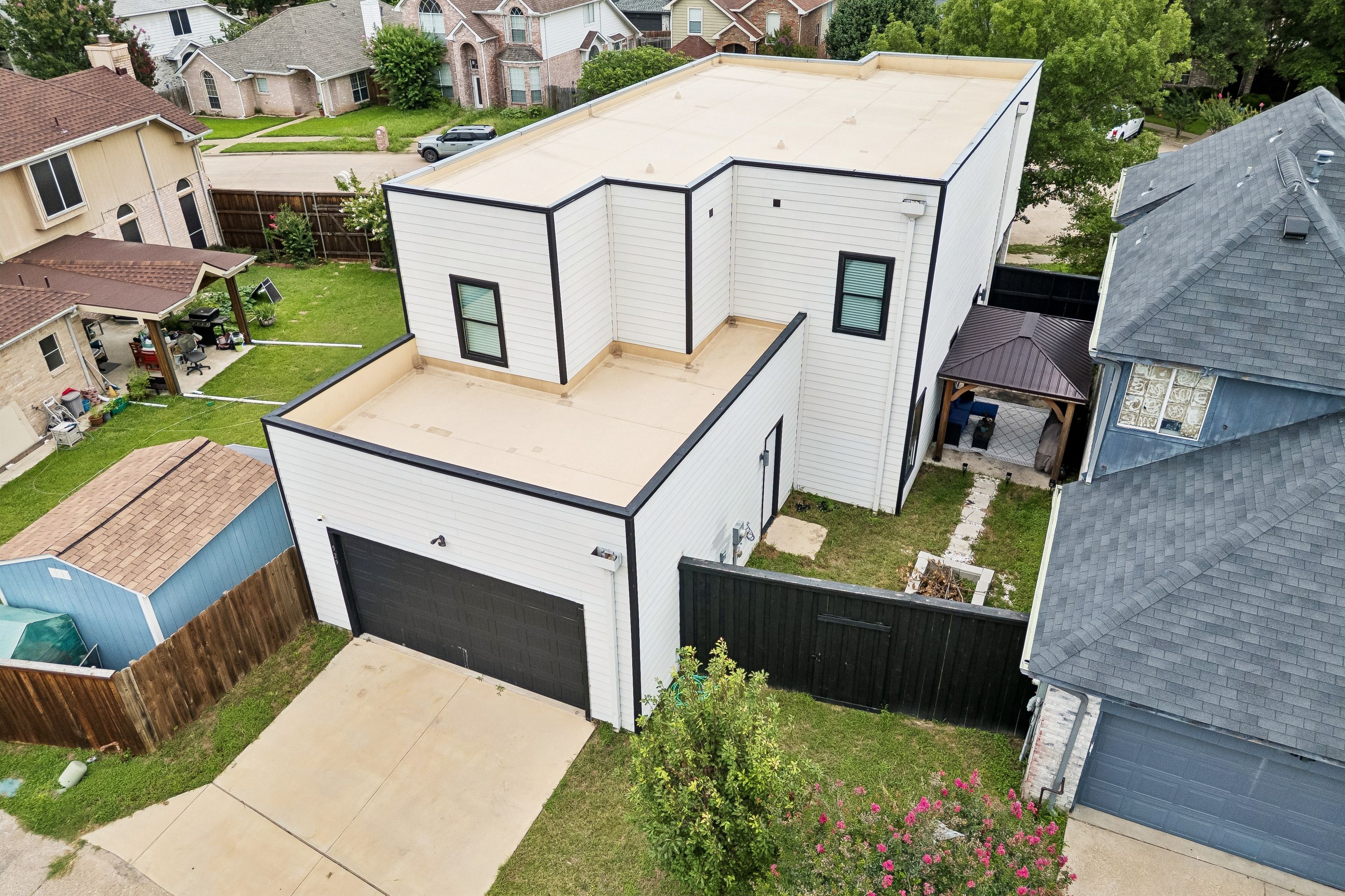  Rare Newer Multi Gen Living with Room to Grow - 物件實景